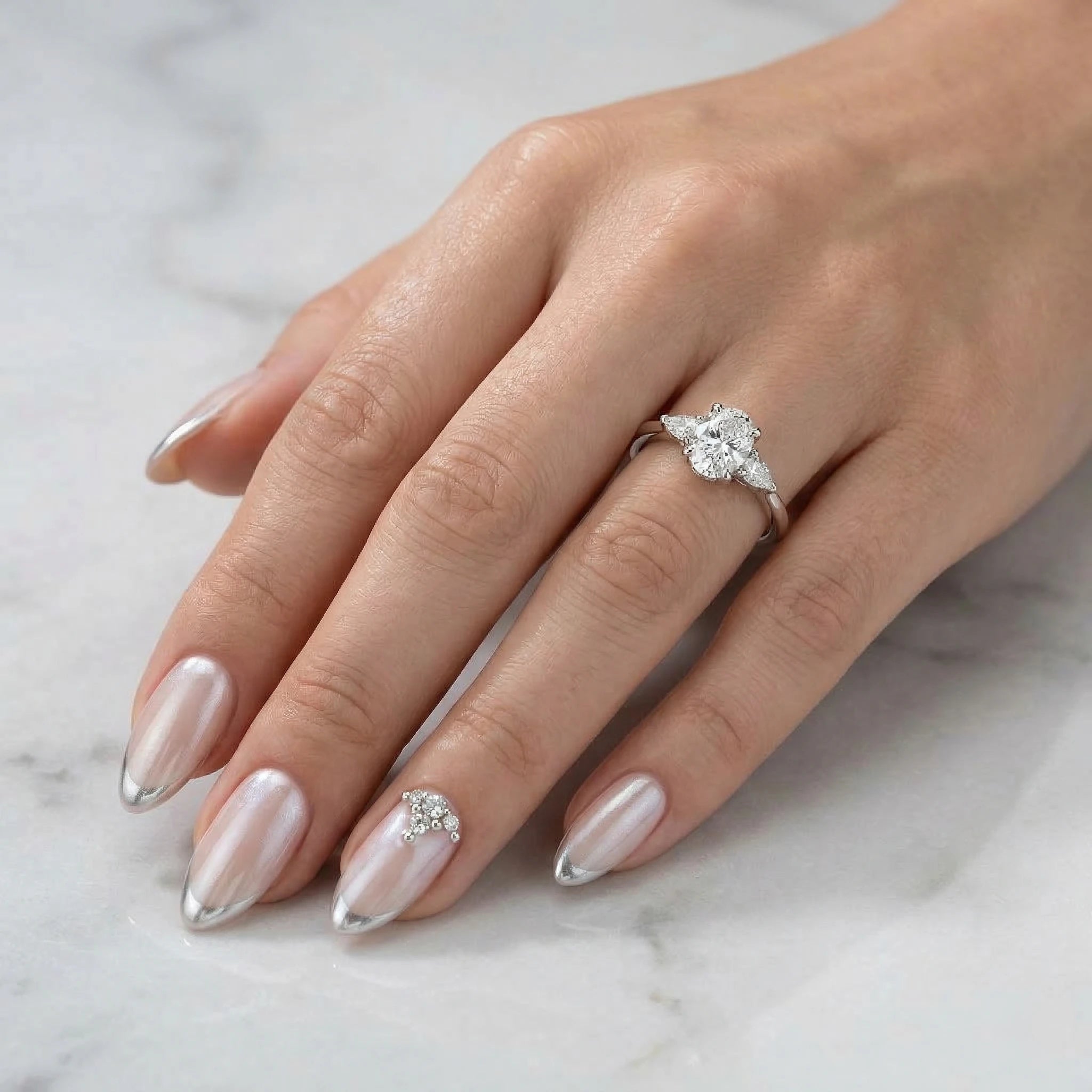 0.93ct GIA Oval Cut Natural Diamond Engagement Ring Two Side Pear Stone