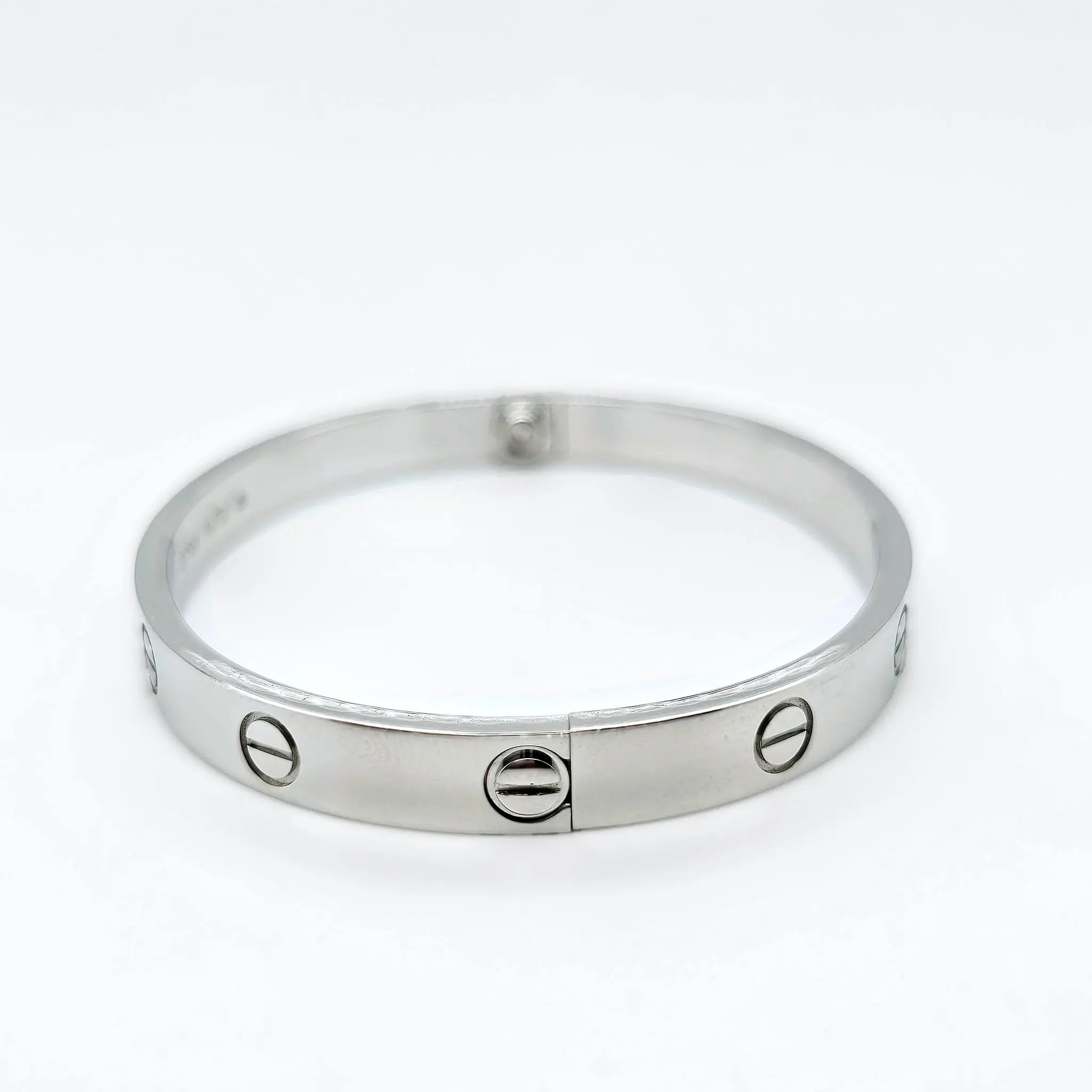 Pre-Owned | Cartier Love Bracelet | Size - 17 Chloe's Jewellers