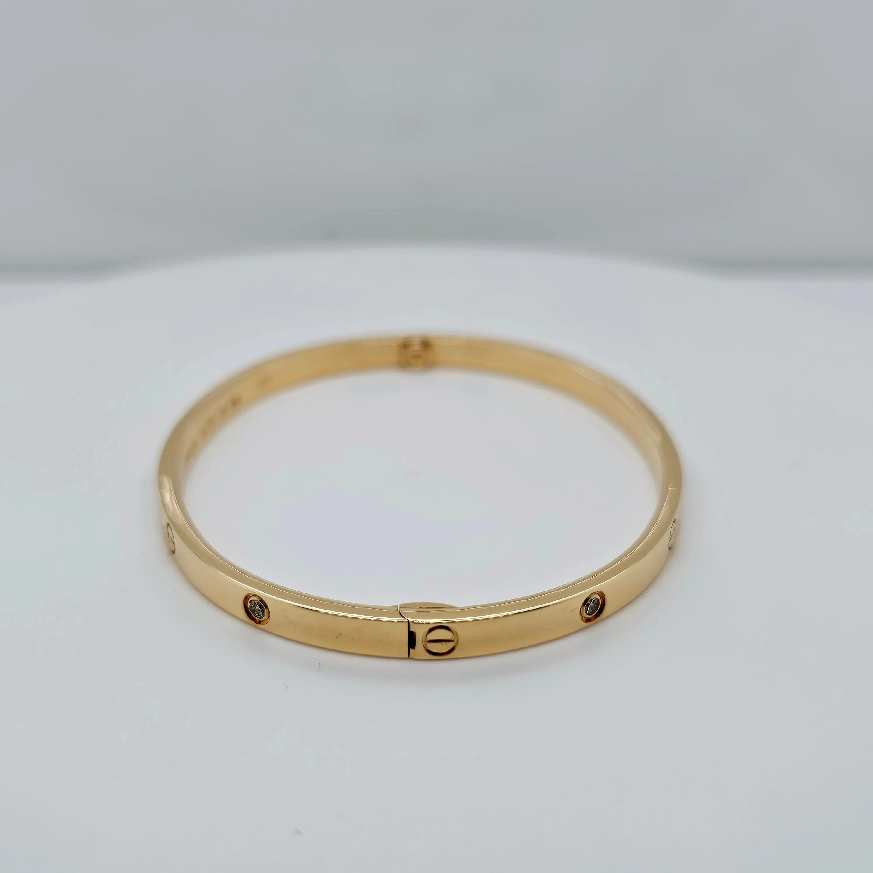Pre-Owned | Size - 17 / 18ct Yellow Gold Cartier Love Bracelet diamonds Chloe's Jewellers