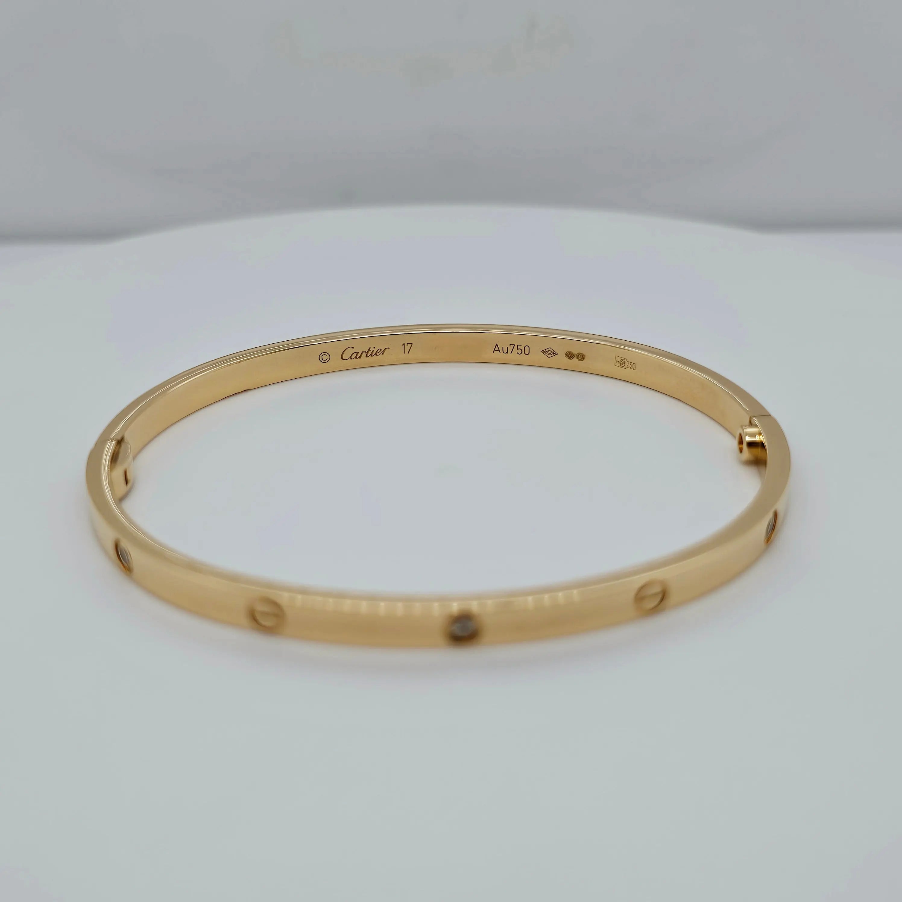 Pre-Owned | Size - 17 / 18ct Yellow Gold Cartier Love Bracelet diamonds Chloe's Jewellers