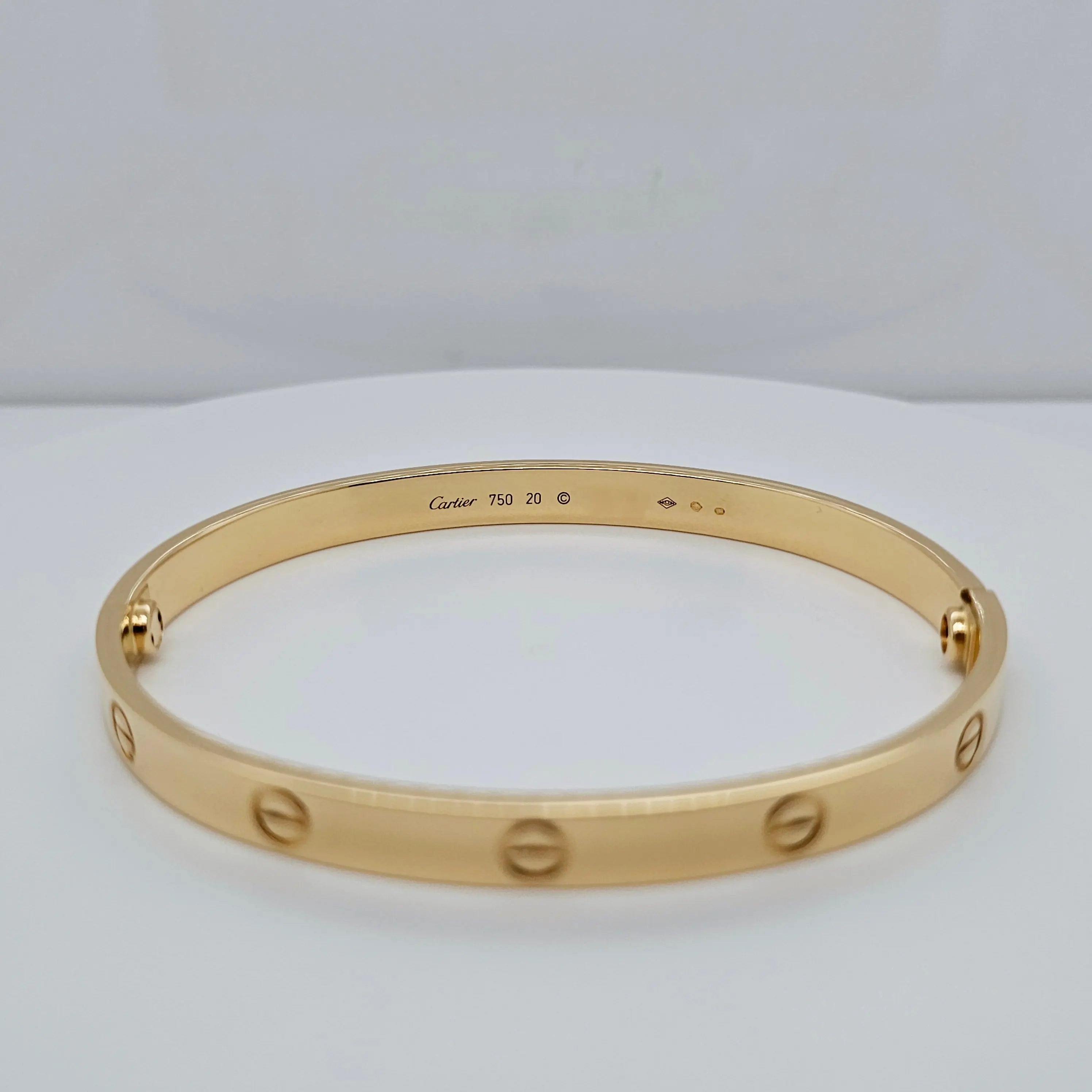 Pre-Owned | Size - 20 / 18ct Yellow Gold Cartier Love Bracelet Chloe's Jewellers
