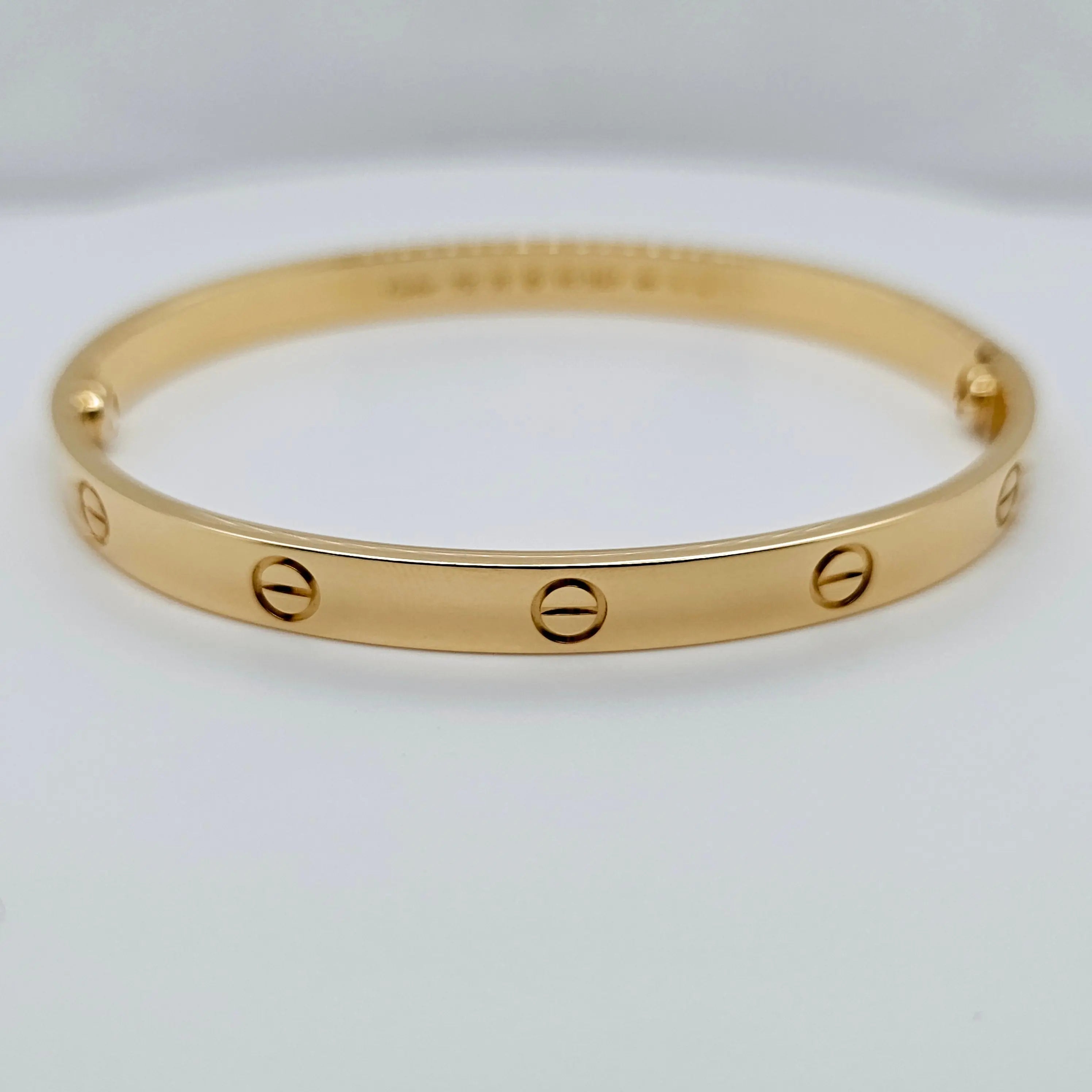 Pre-Owned | Size - 20 / 18ct Yellow Gold Cartier Love Bracelet Chloe's Jewellers