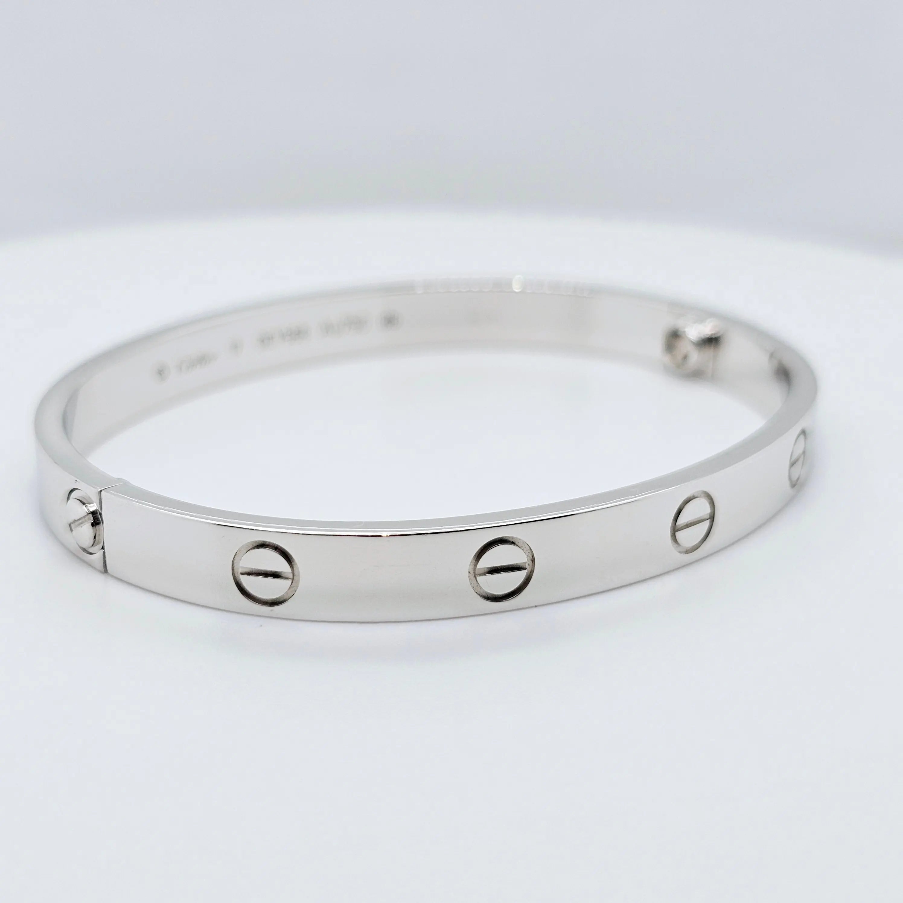 Pre-Owned | Cartier Love Bracelet | Size - 17 Chloe's Jewellers