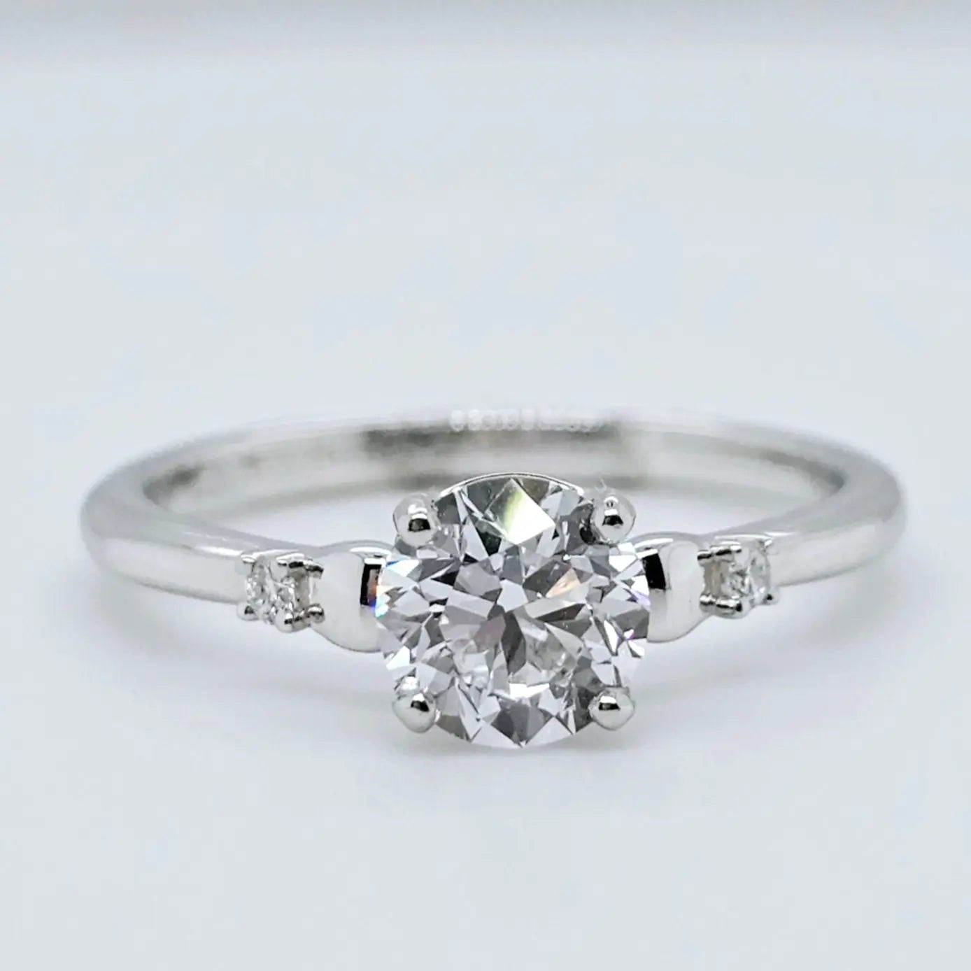 Round cut engagement rings | Natural diamond rings | Solitaire diamond ring | Single diamond ring Chloe's Jewellers