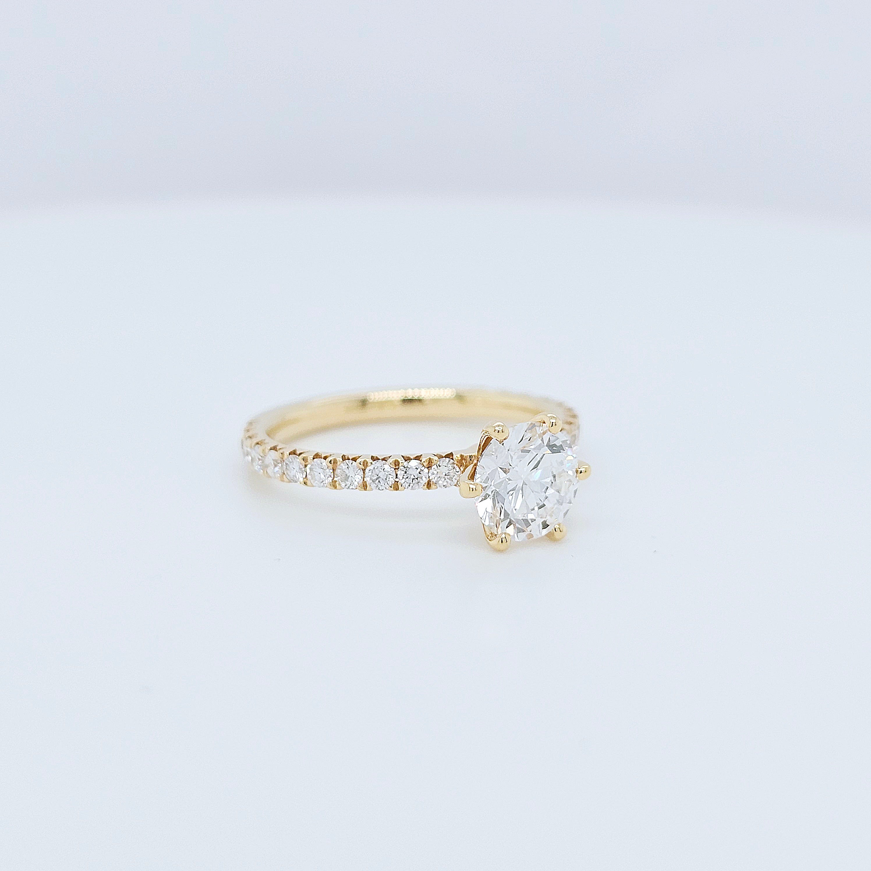 Engagement ring | Wedding ring | 18k Yellow gold wedding ring | Ring for her | Diamond ring