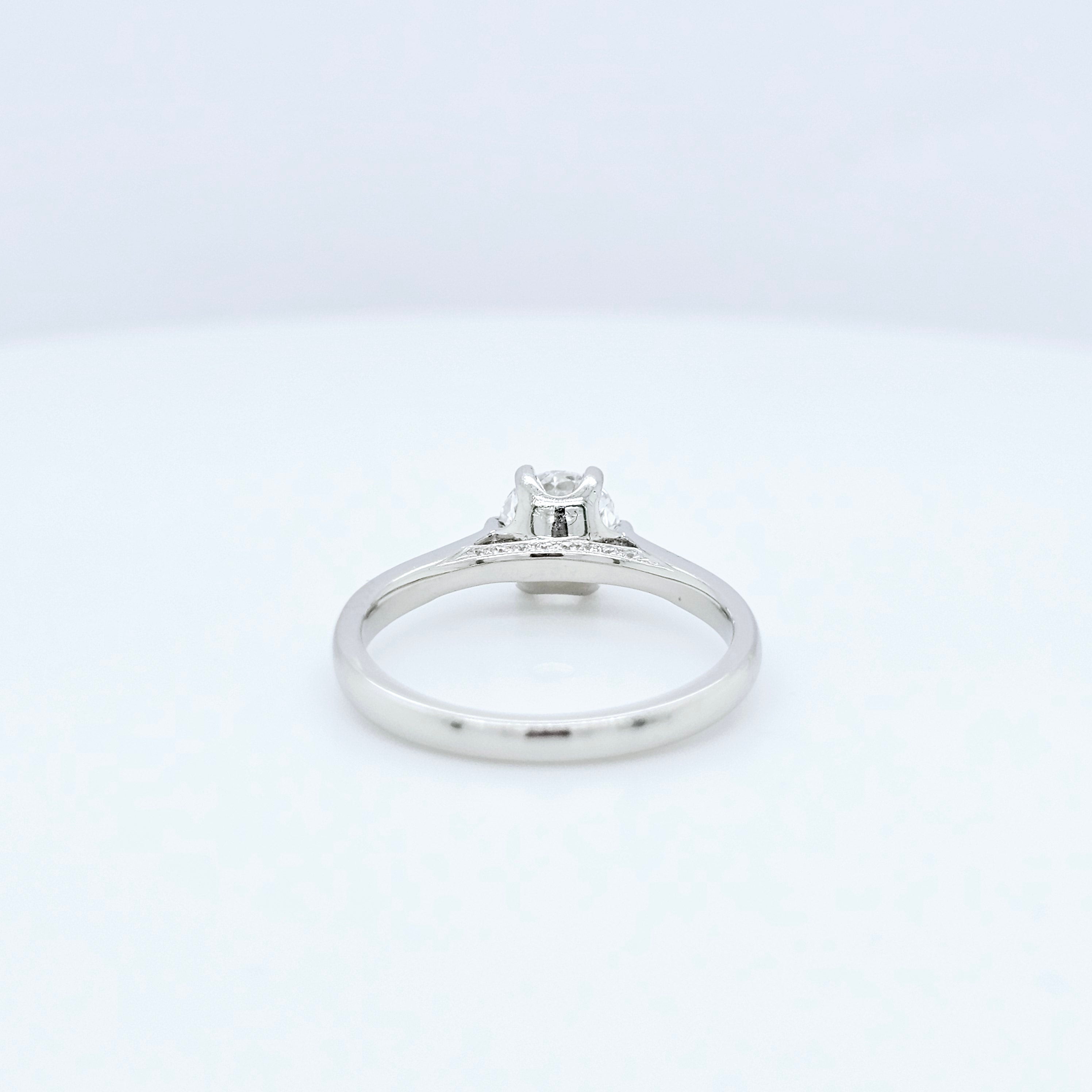 Engagement ring | Wedding ring | 18k yellow gold ring | Single stone ring | Natural diamond ring