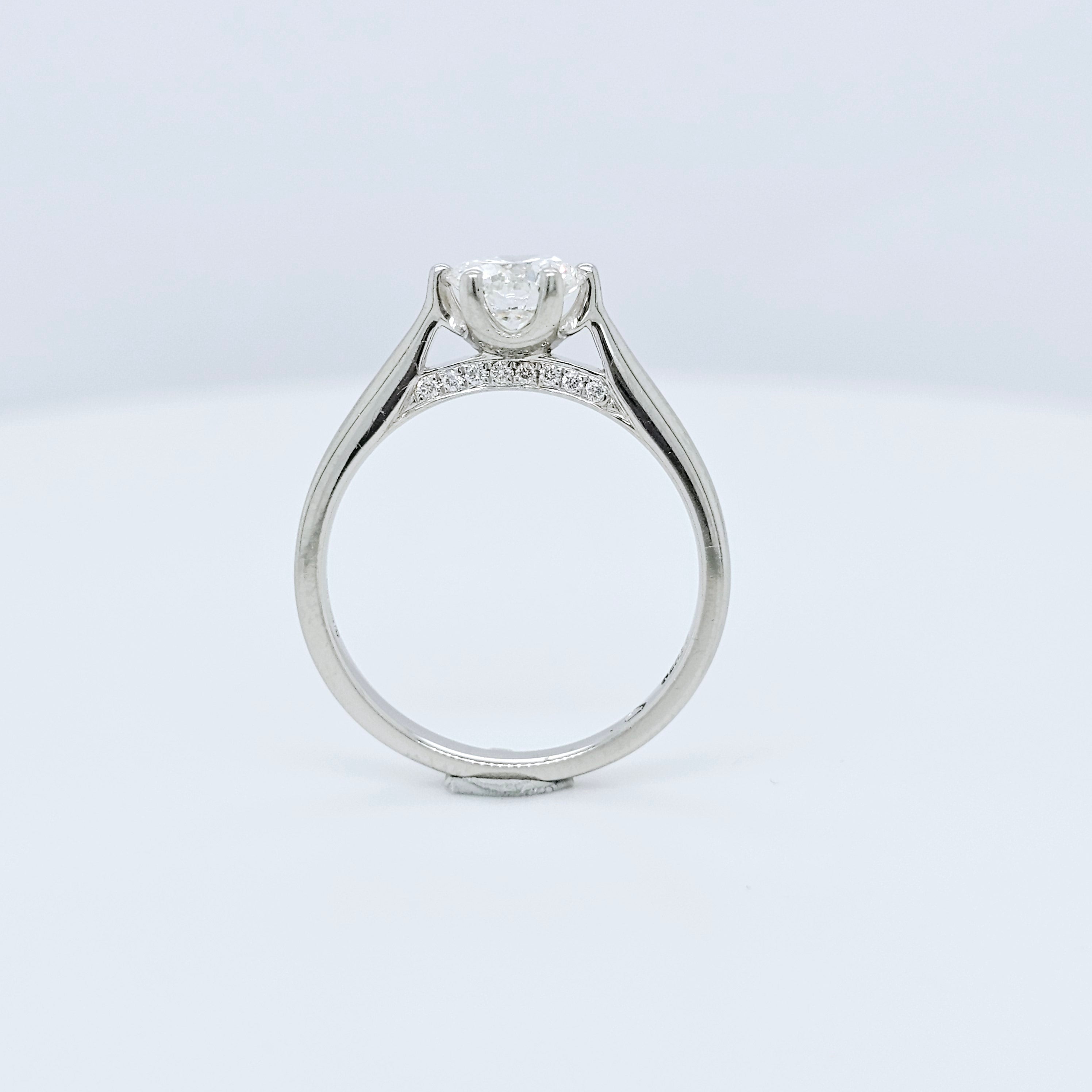 Engagement ring | Wedding ring | 18k yellow gold ring | Single stone ring | Natural diamond ring