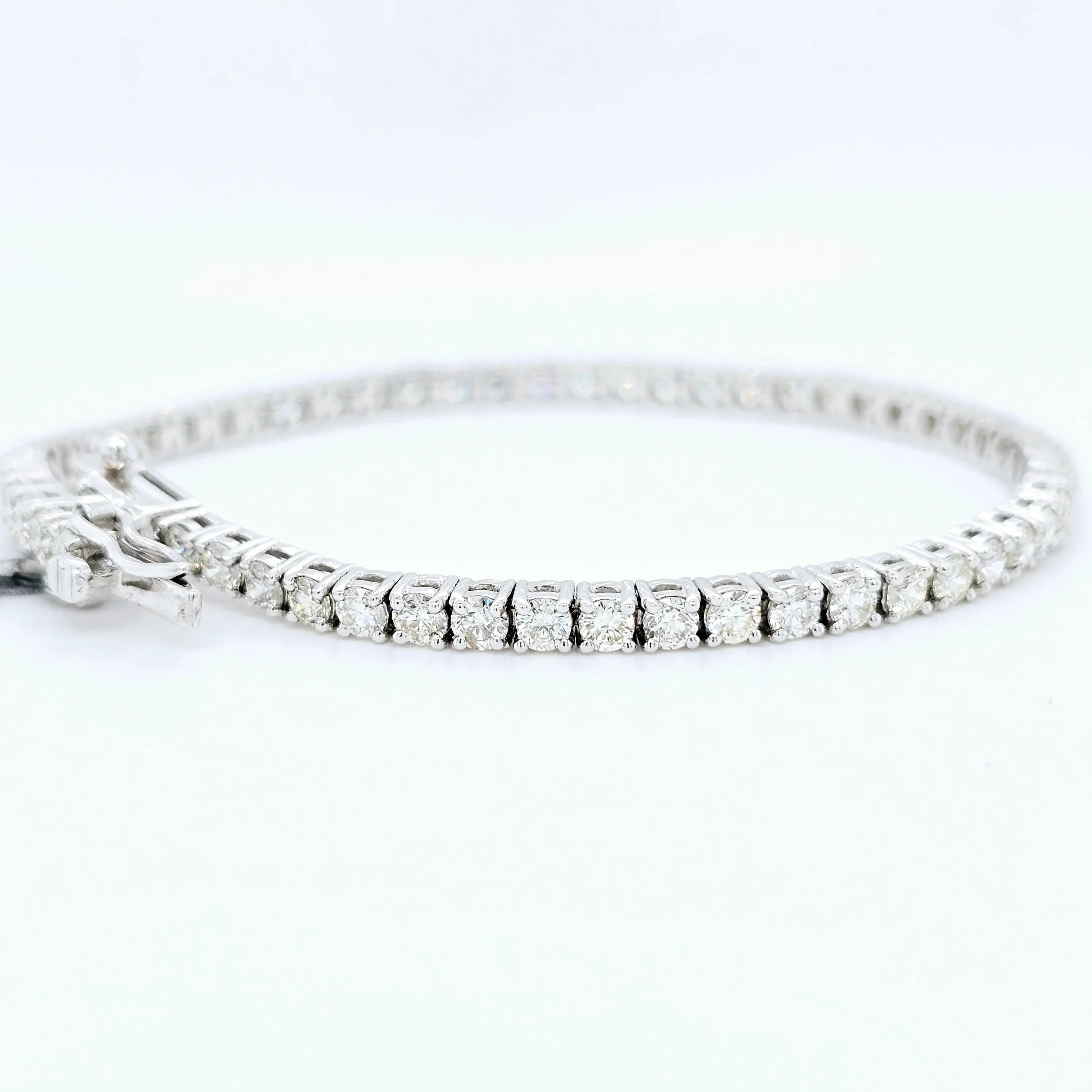 Tennis Bracelet | White gold bracelet | Diamond Bracelet | Natural diamonds Chloe's Jewellers