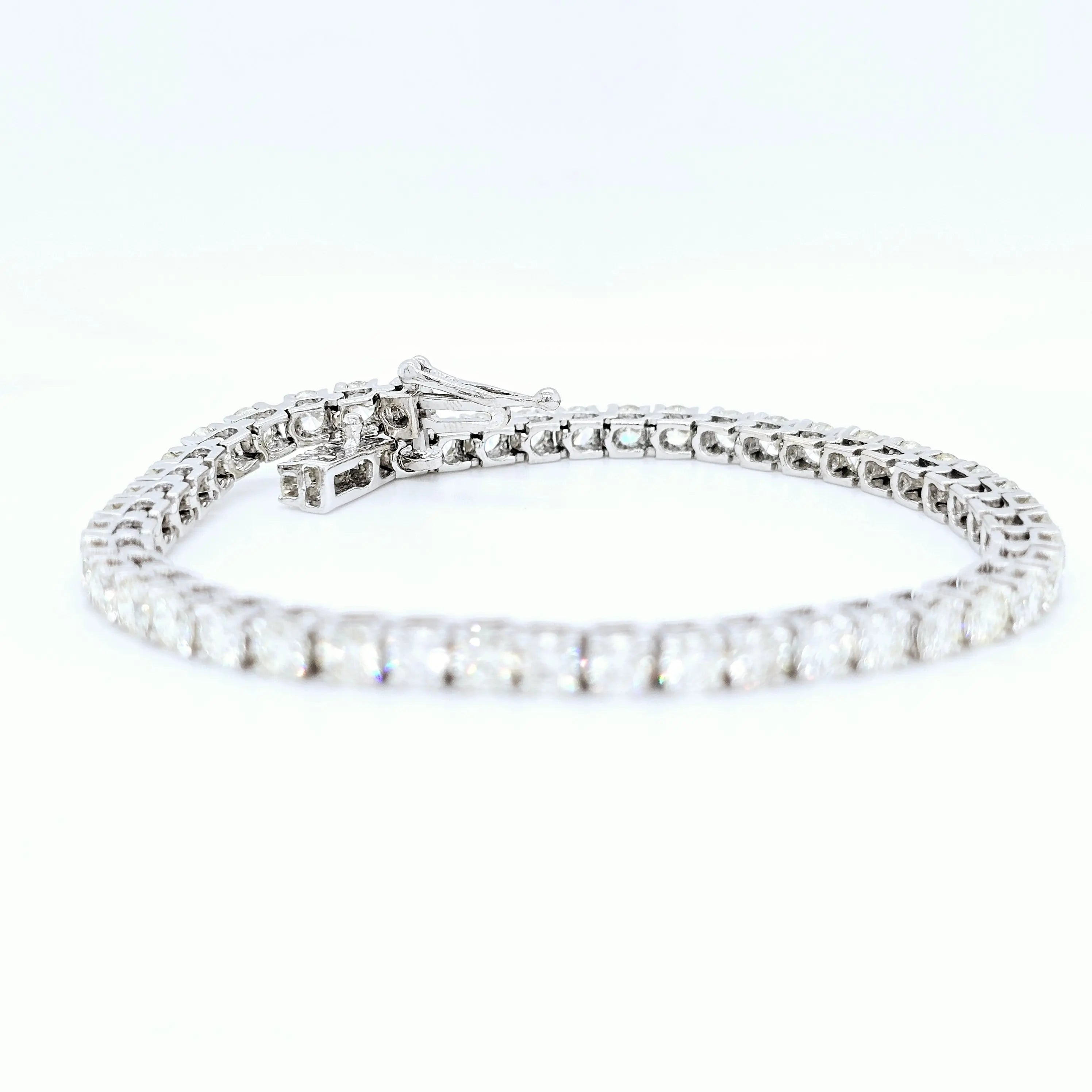 White gold diamond bracelet | Gold and Diamond tennis bracelet Chloe's Jewellers