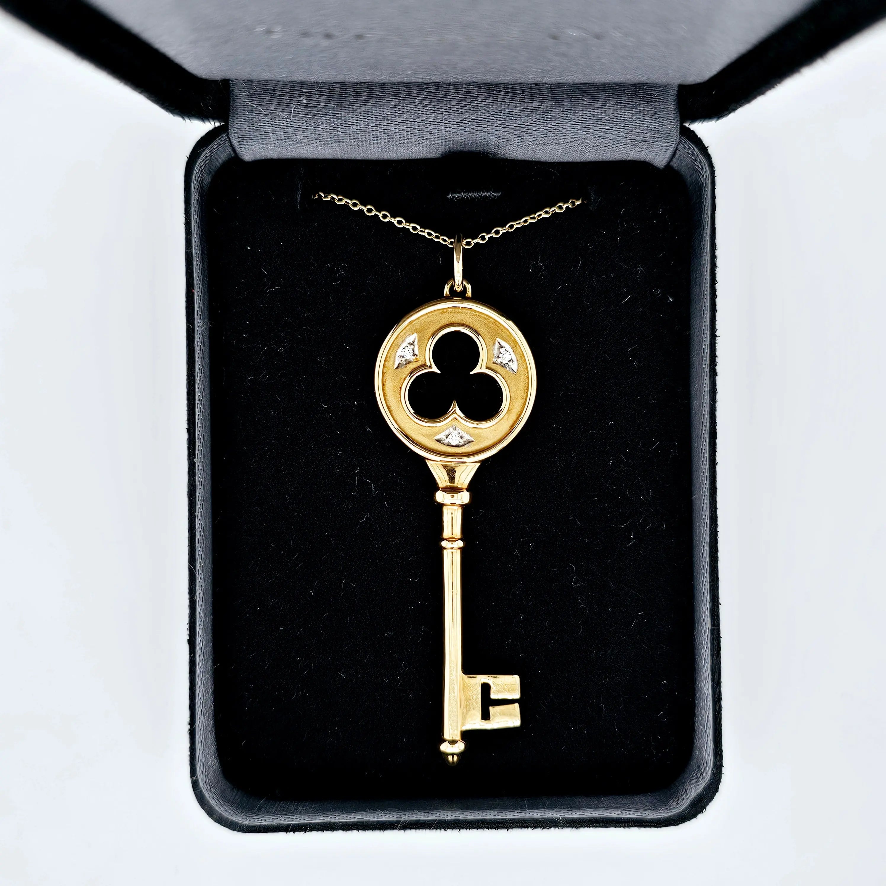 Pre-Owned | Tiffany & Co Clover Key Necklace Chloe's Jewellers