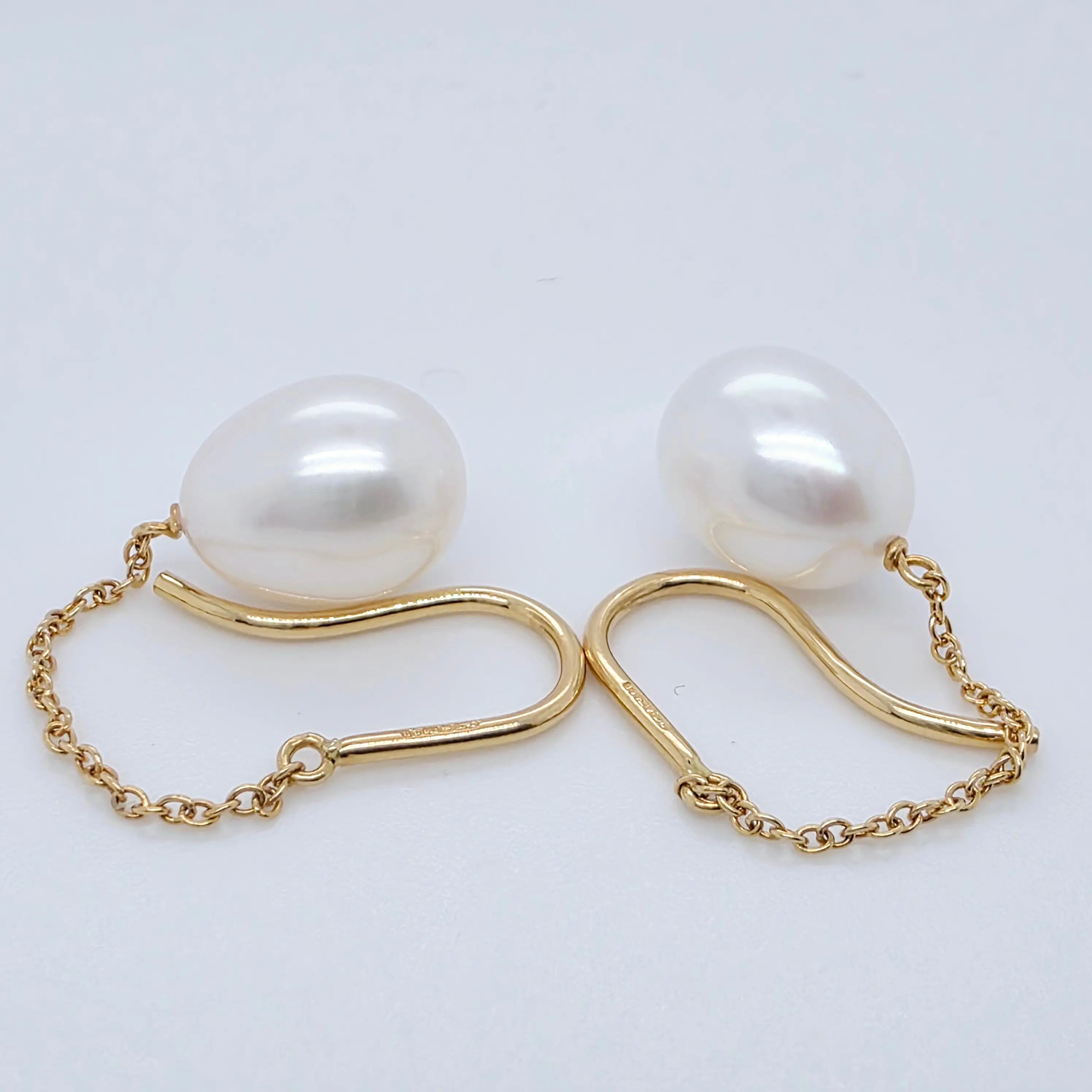 Tiffany & Co Tiffany Elsa Peretti Pearls By The Yard Chain Earrings, 18ct Yellow Chloe's Jewellers
