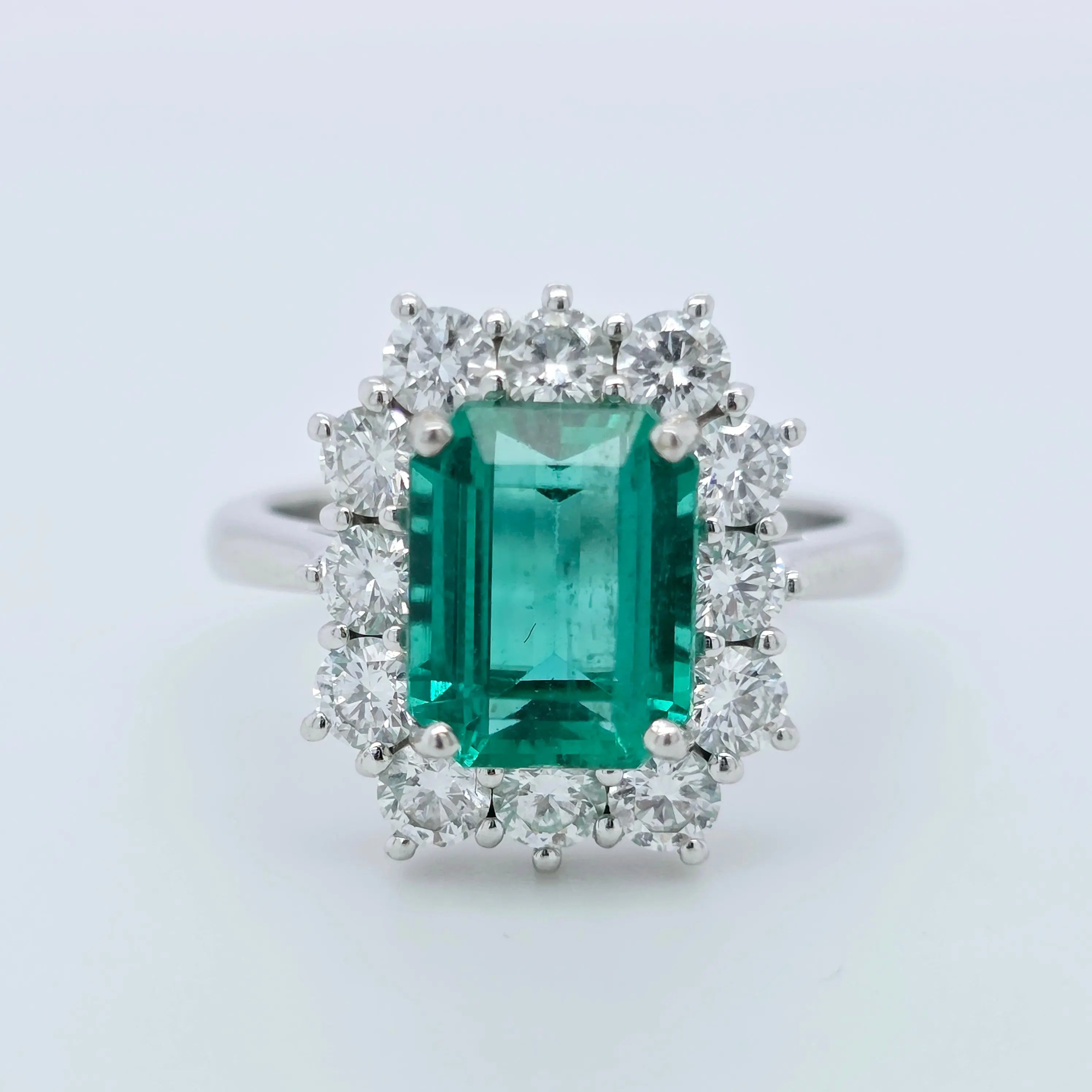Antique emerald ring, Engagement ring, Halo setting Chloe's Jewellers