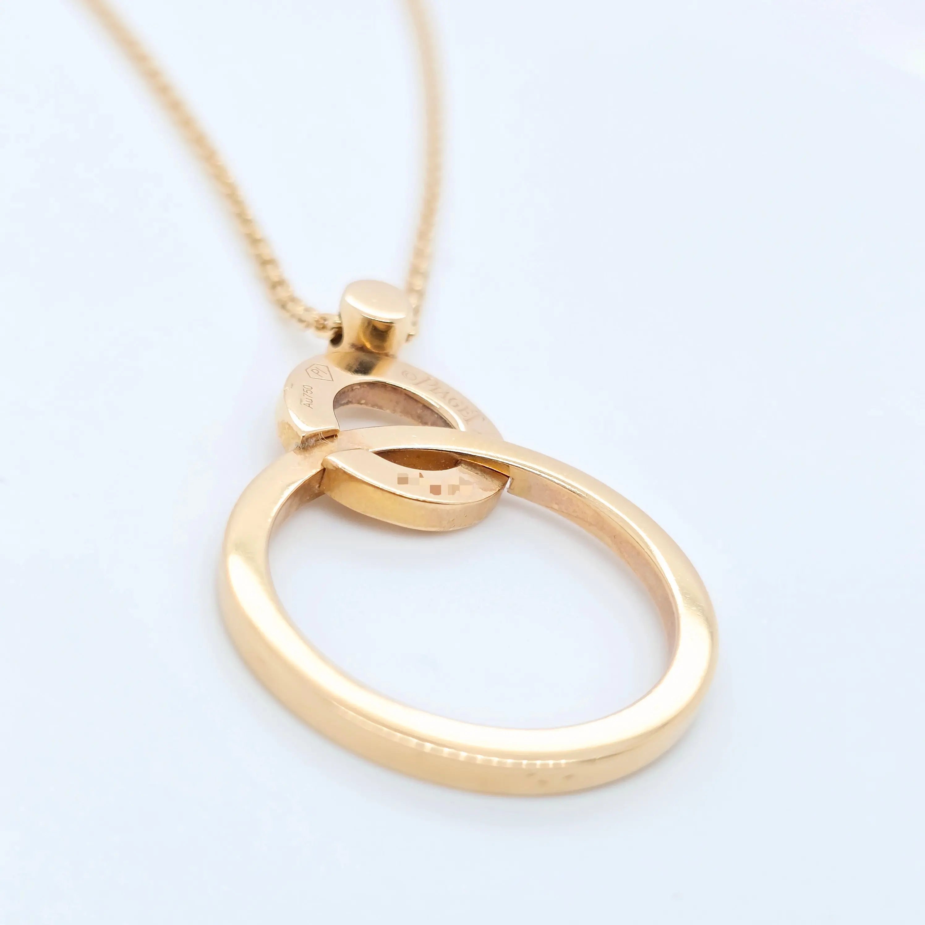 Piaget Possession Pendant Necklace | Diamond | 18K Yellow Gold Chloe's Jewellers