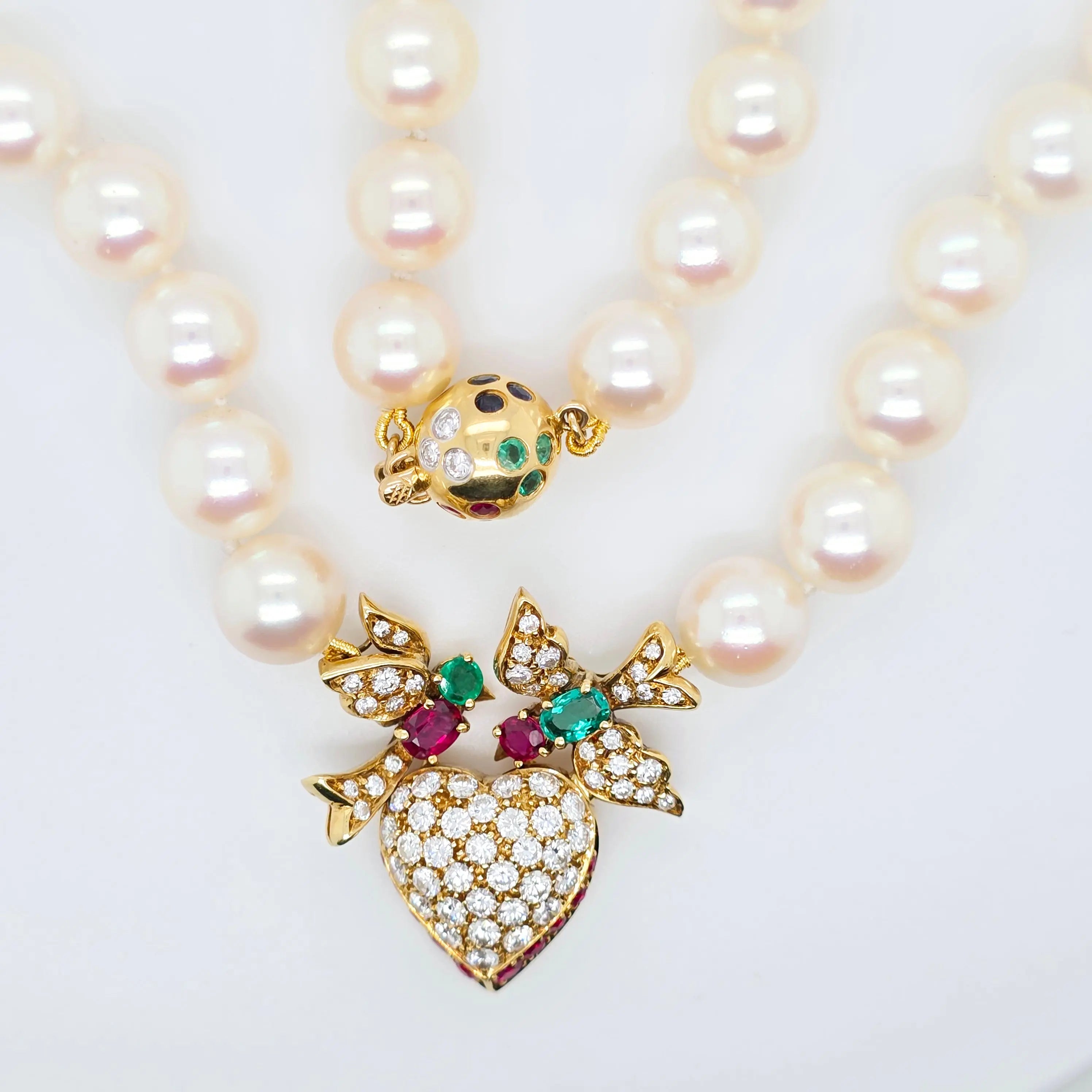 Heart-Shaped Pendant Pearl Necklace – 18ct Yellow Gold Chloe's Jewellers
