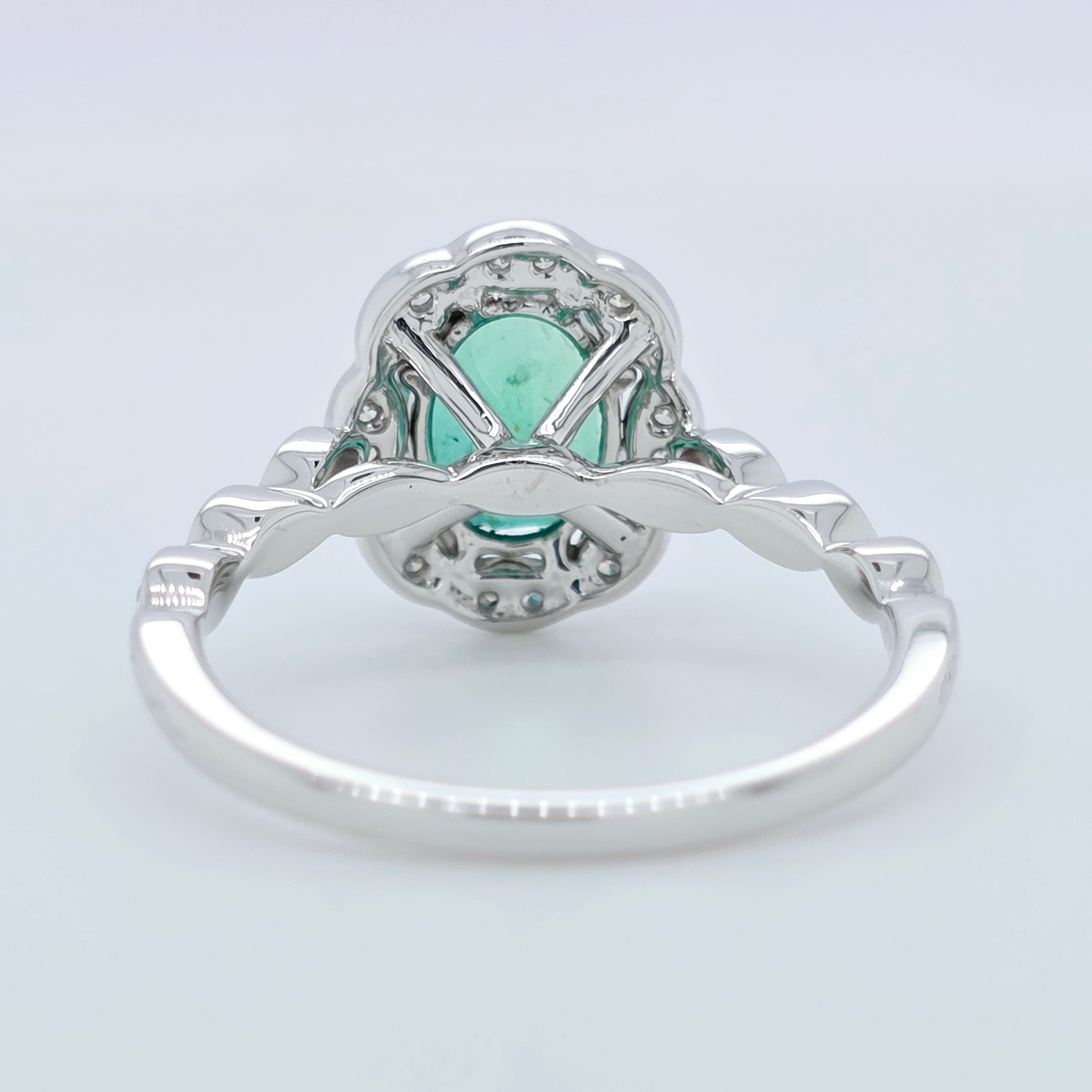 2.02ct Emerald Engagement Ring – Oval Halo, 18K Gold, F VS1 Diamonds