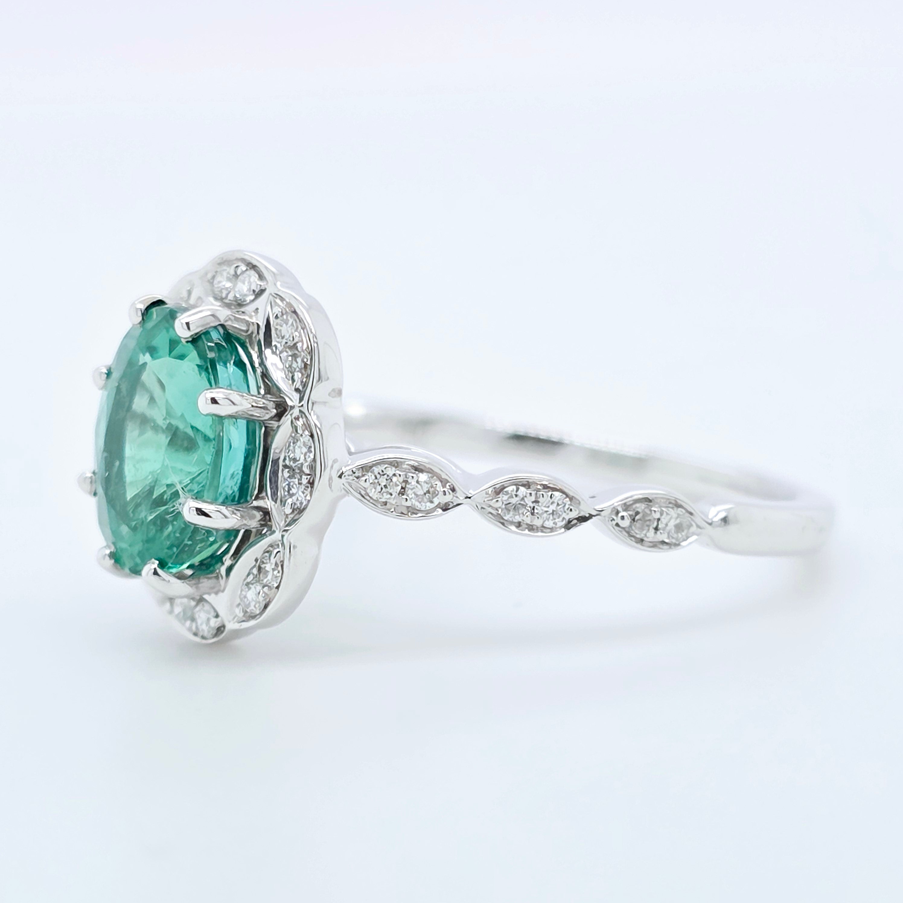 2.02ct Emerald Engagement Ring – Oval Halo, 18K Gold, F VS1 Diamonds