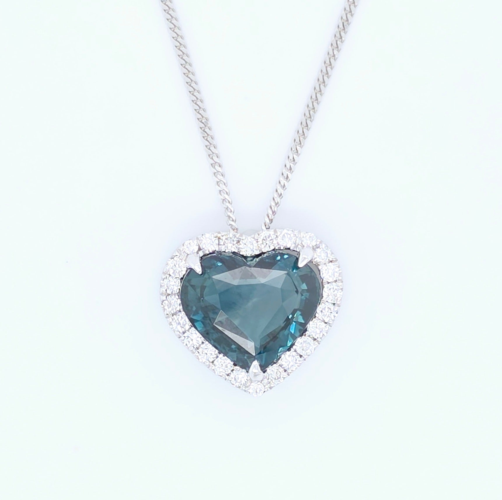 Heart Green Sapphire Pendant – 2.36ct, 18K White Gold, Diamond Halo