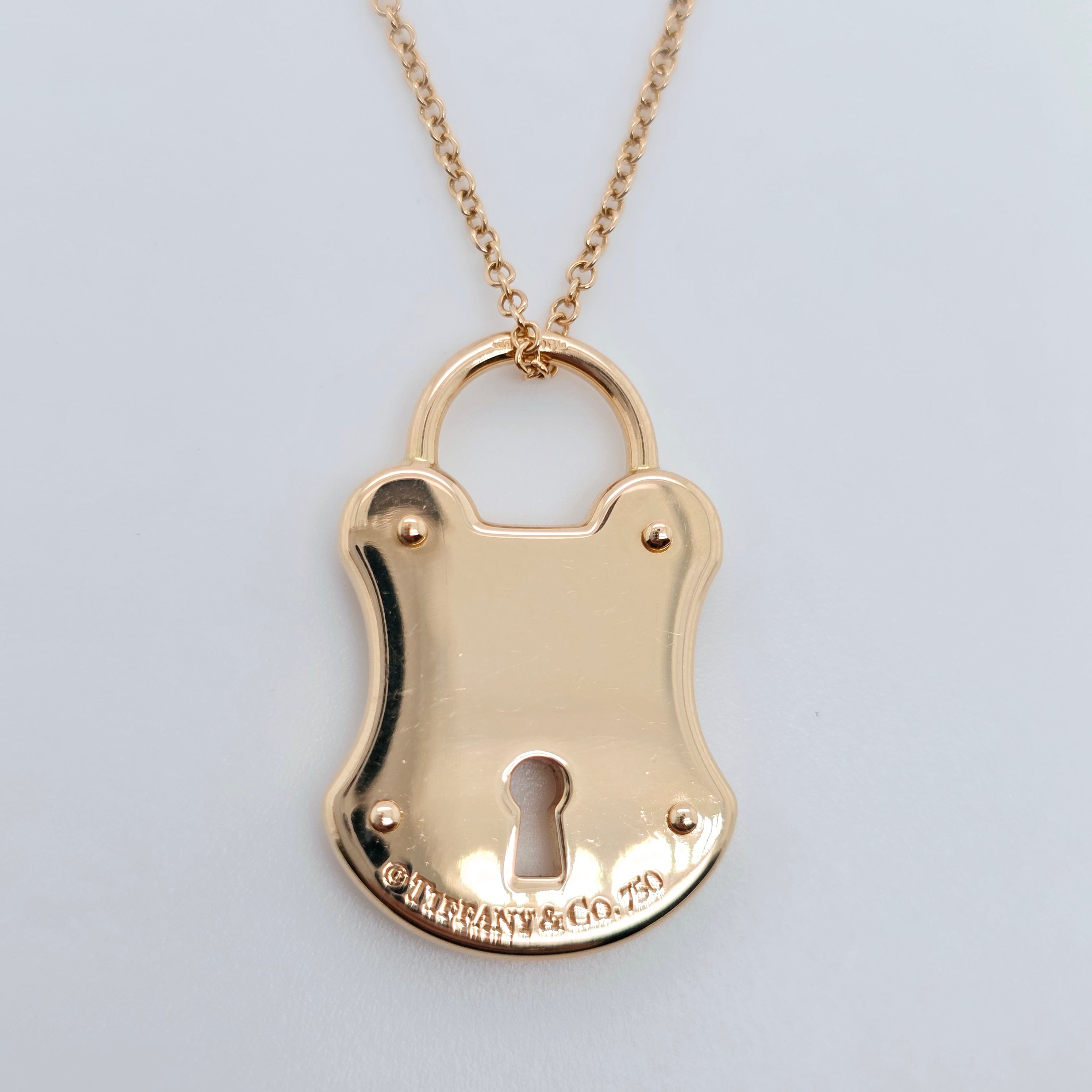 Tiffany Padlock Pendant Necklace – 18ct Rose Gold, 18-Inch Chain