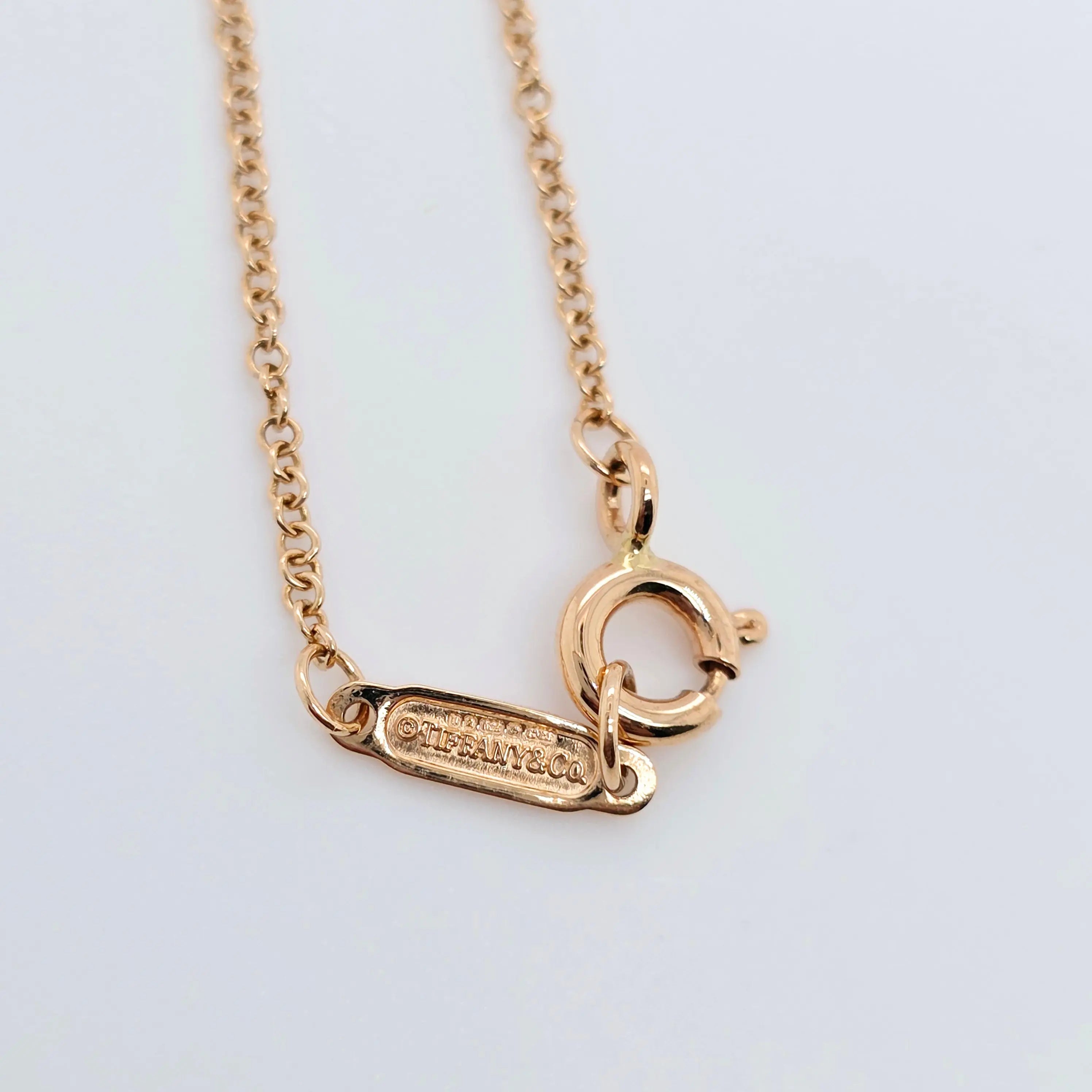Tiffany Padlock Pendant Necklace – 18ct Rose Gold, 18-Inch Chain Chloe's Jewellers