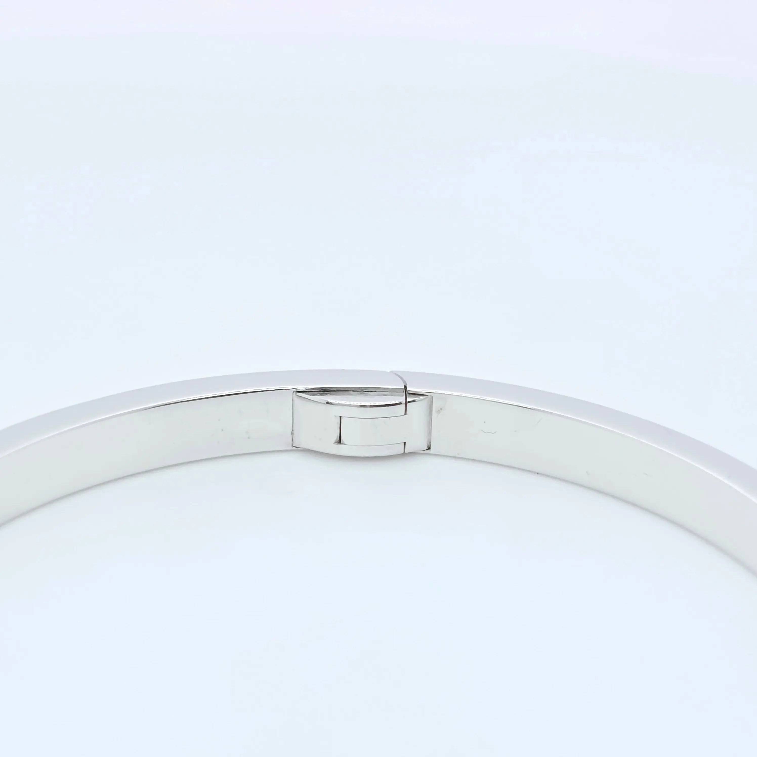 Cartier Love Diamond Bracelet – White Gold, Small Model, Size 16 Chloe's Jewellers