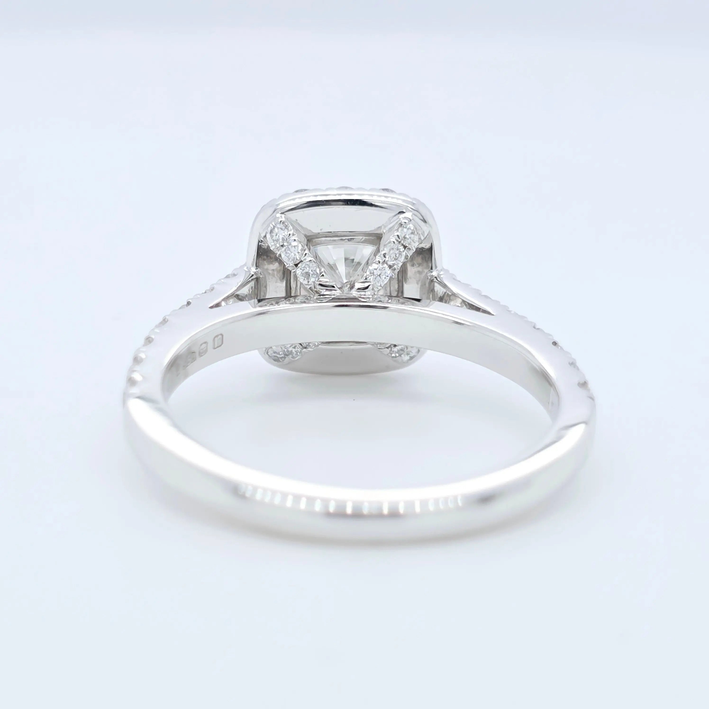 Pre-Owned Hirsh London Regal Diamond Ring – 1.02ct Cushion Cut in Platinum Chloe's Jewellers