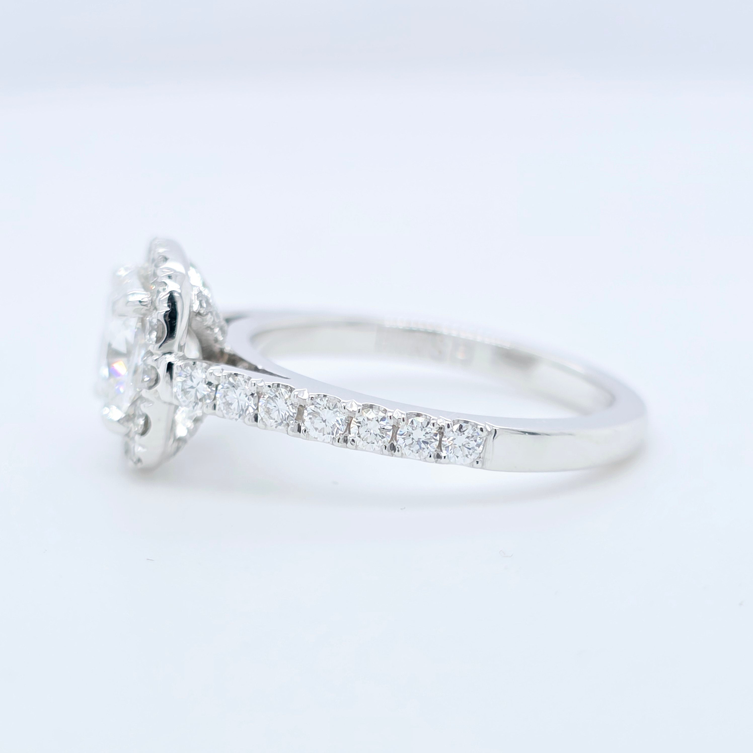 Pre-Owned Hirsh London Regal Diamond Ring – 1.02ct Cushion Cut in Platinum Chloe's Jewellers