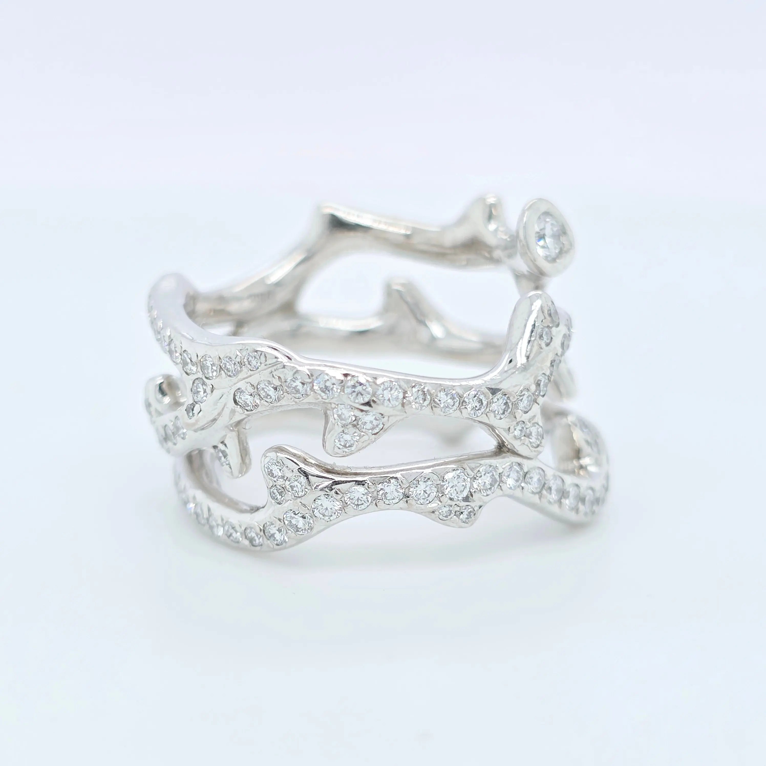 Pre-Owned Dior Bois de Rose Diamond Ring – 1.92ct in 18K White Gold Chloe's Jewellers