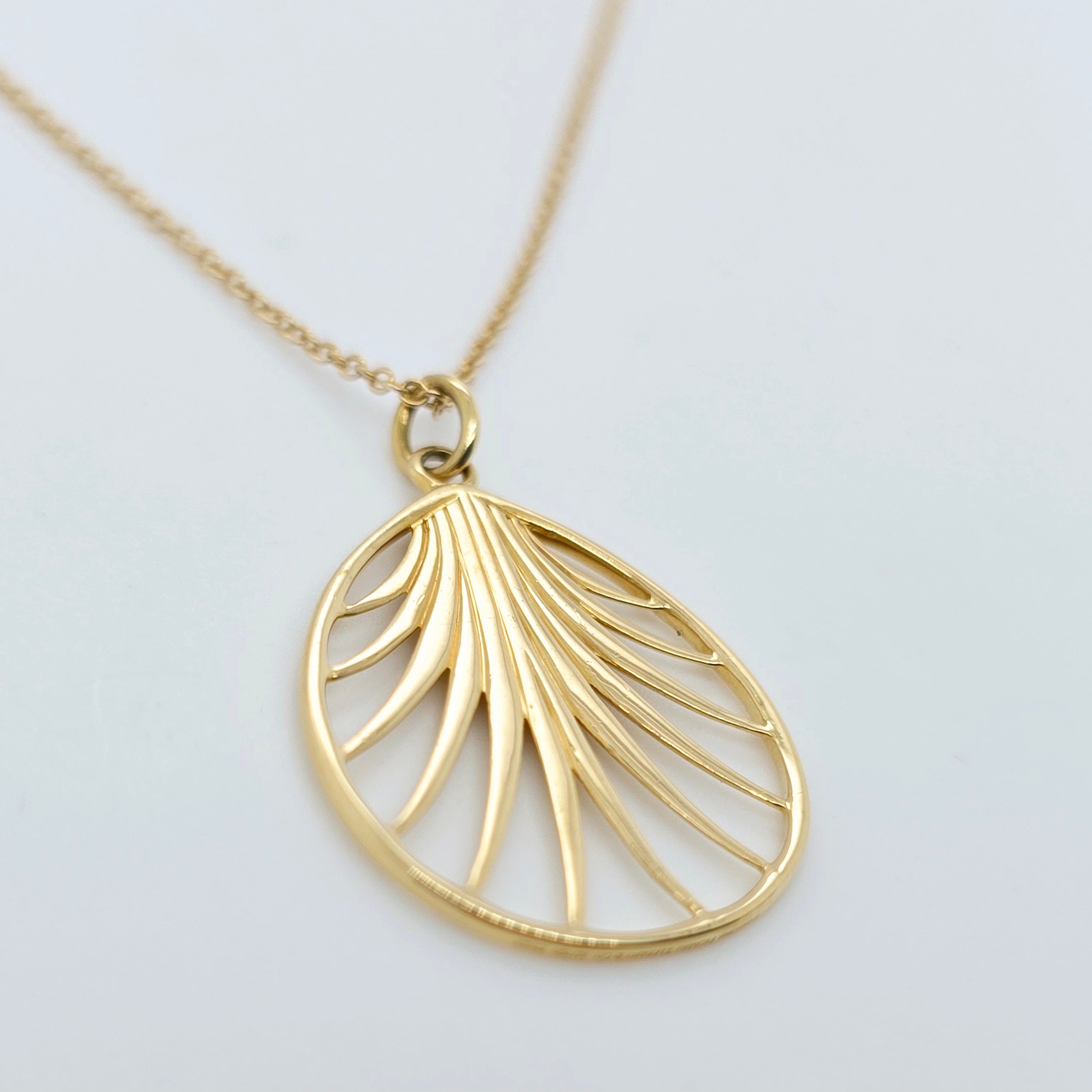 Tiffany & Co. Paloma Picasso Villa Palm Leaf Pendant, 18ct Yellow Gold,16 Inches Chloe's Jewellers