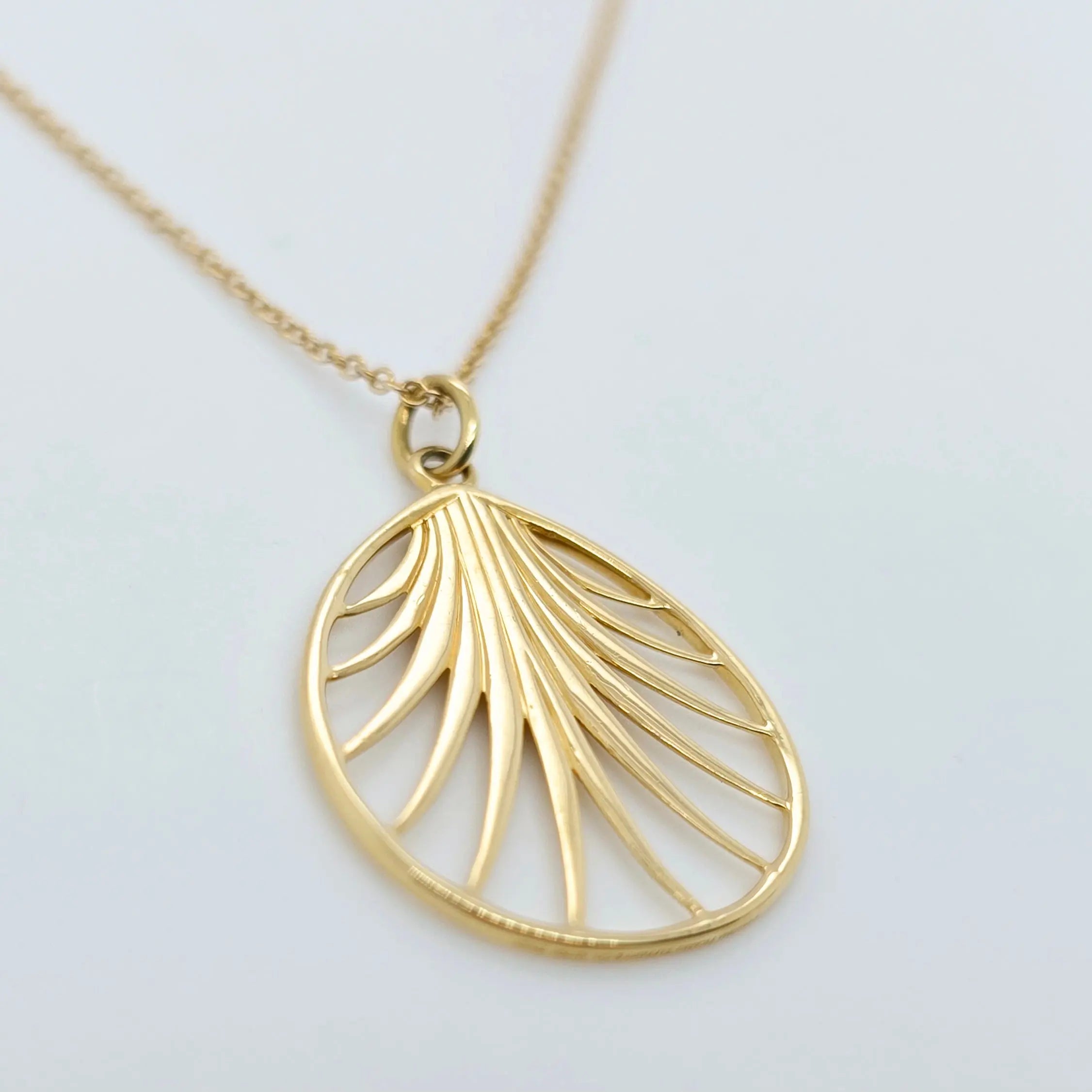 Tiffany & Co. Paloma Picasso Villa Palm Leaf Pendant, 18ct Yellow Gold,16 Inches Chloe's Jewellers