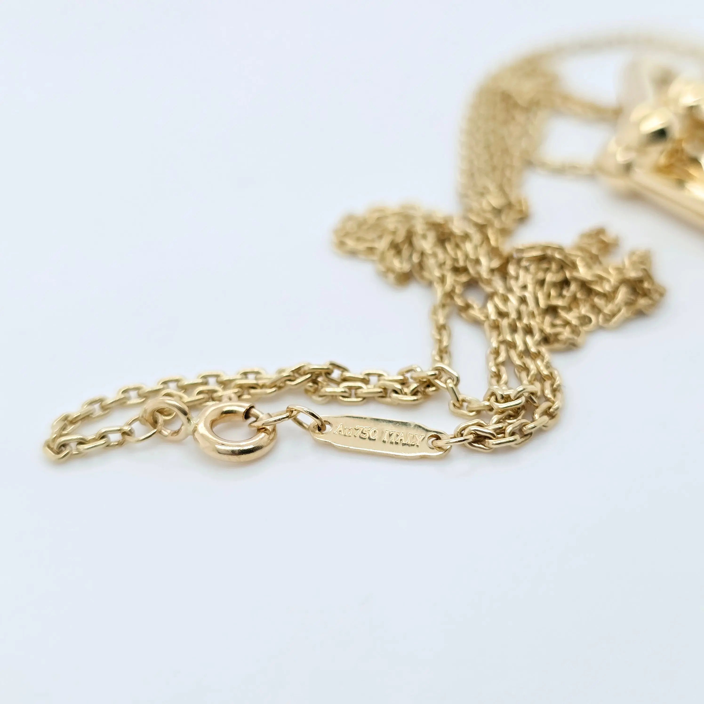 Tiffany & Co. HardWear Pendant Necklace | 18K Yellow Gold | 16" Chloe's Jewellers