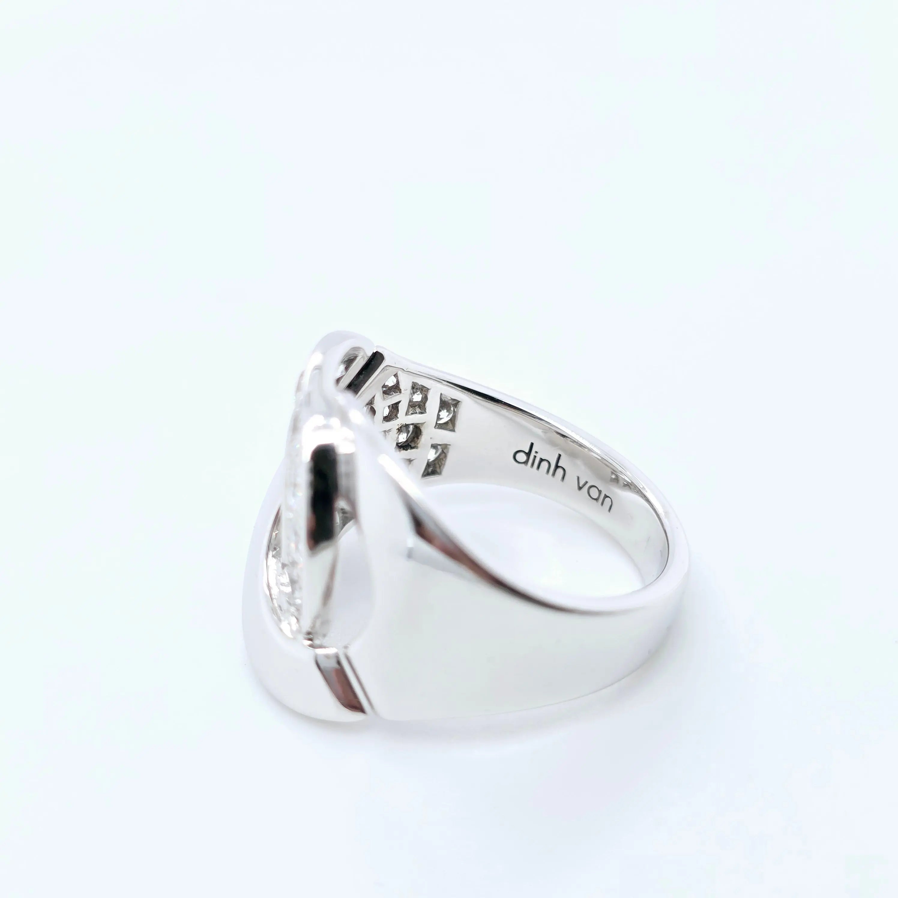 Pre-Owned Dinh Van Menottes R16 Ring | Diamond | 18K White Gold Chloe's Jewellers
