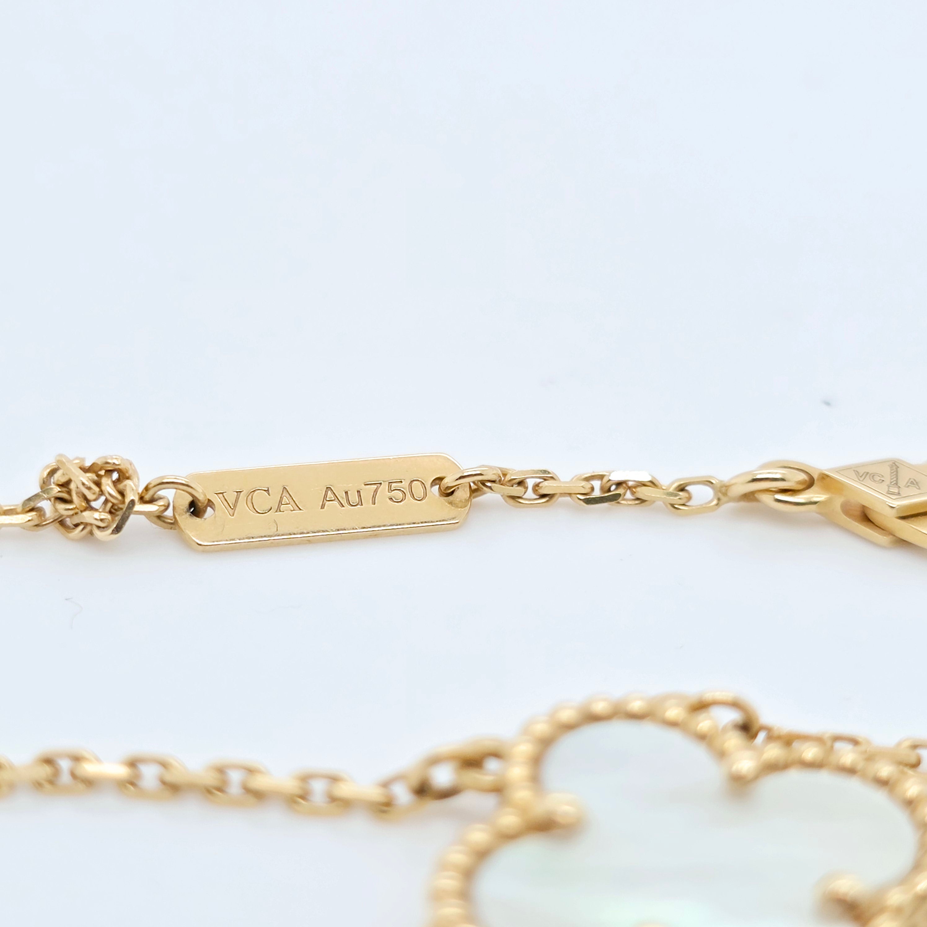 Van Cleef & Arpels Alhambra, Mother of Pearl Pendant, 18k Yellow Gold, 2022 Papers Chloe's Jewellers