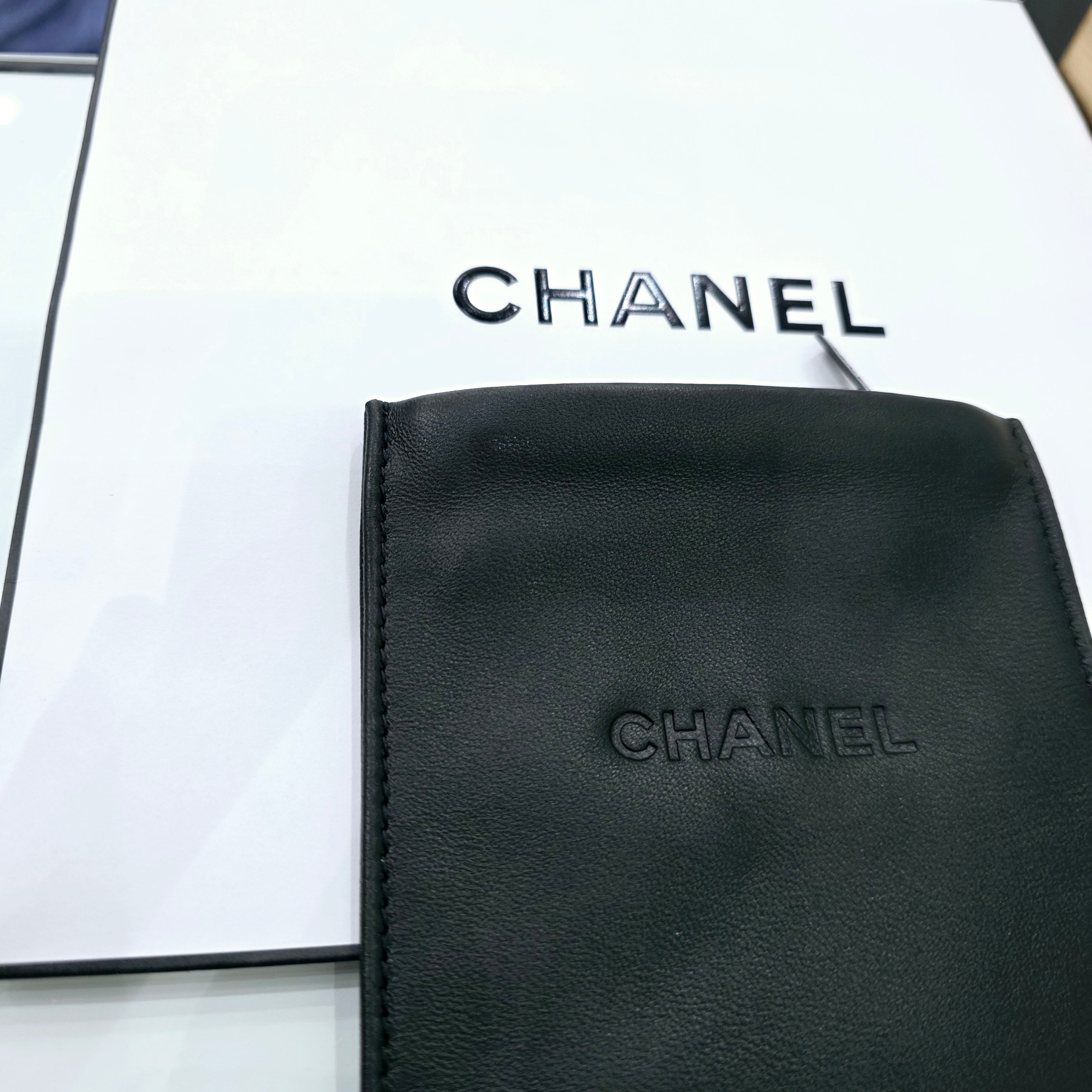 Chanel Coco Crush Bracelet, Quilted Motif,Mini Version, 18ct White Gold & Diamonds Chloe's Jewellers