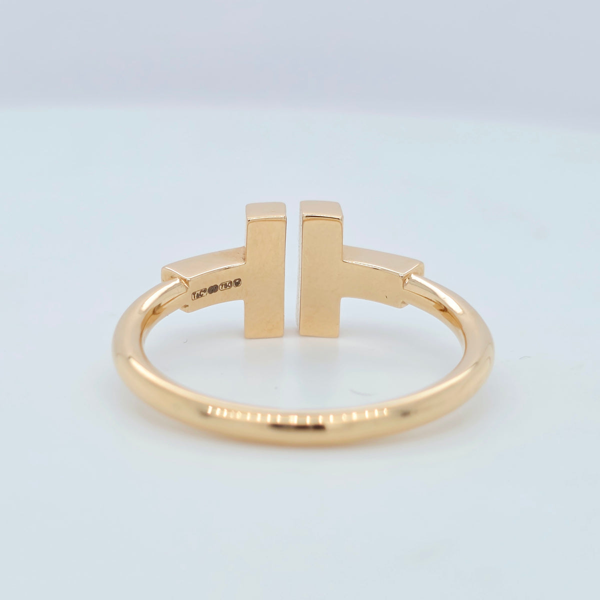 Tiffany & Co. Tiffany T Wire Ring in Rose Gold with Mother-of-pearl,Size 57/P1/2