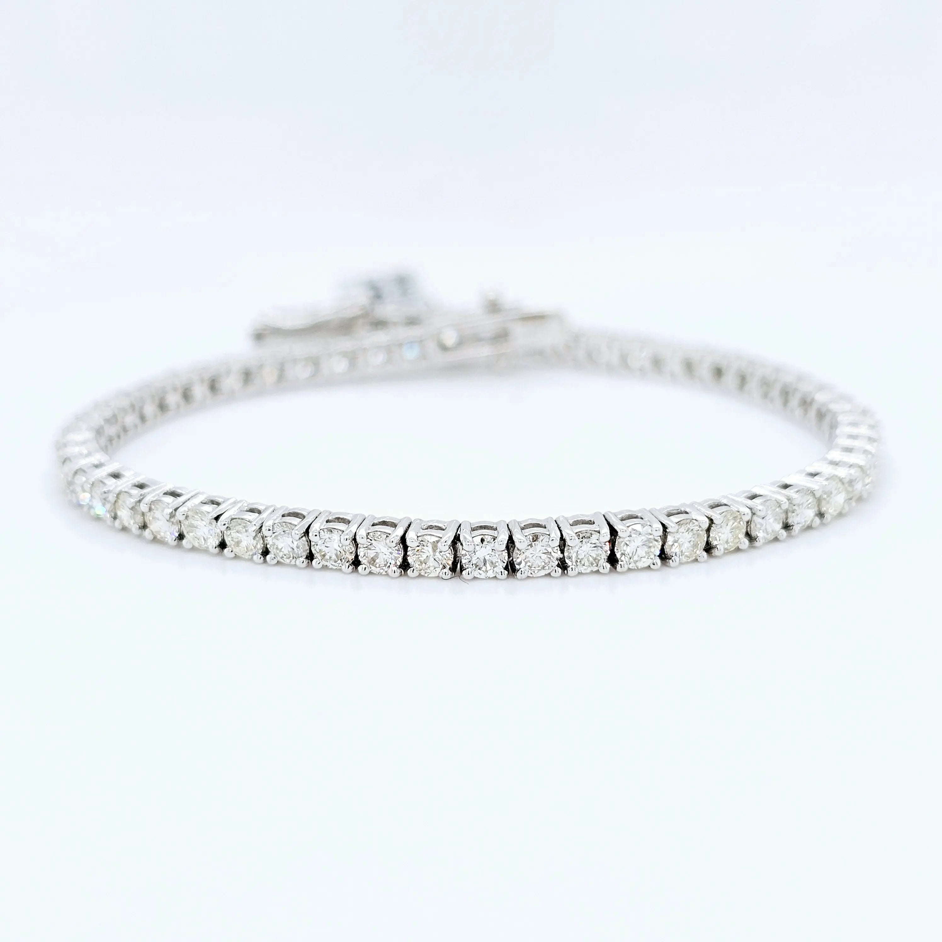 Tennis Bracelet | White gold bracelet | Diamond Bracelet | Natural diamonds Chloe's Jewellers
