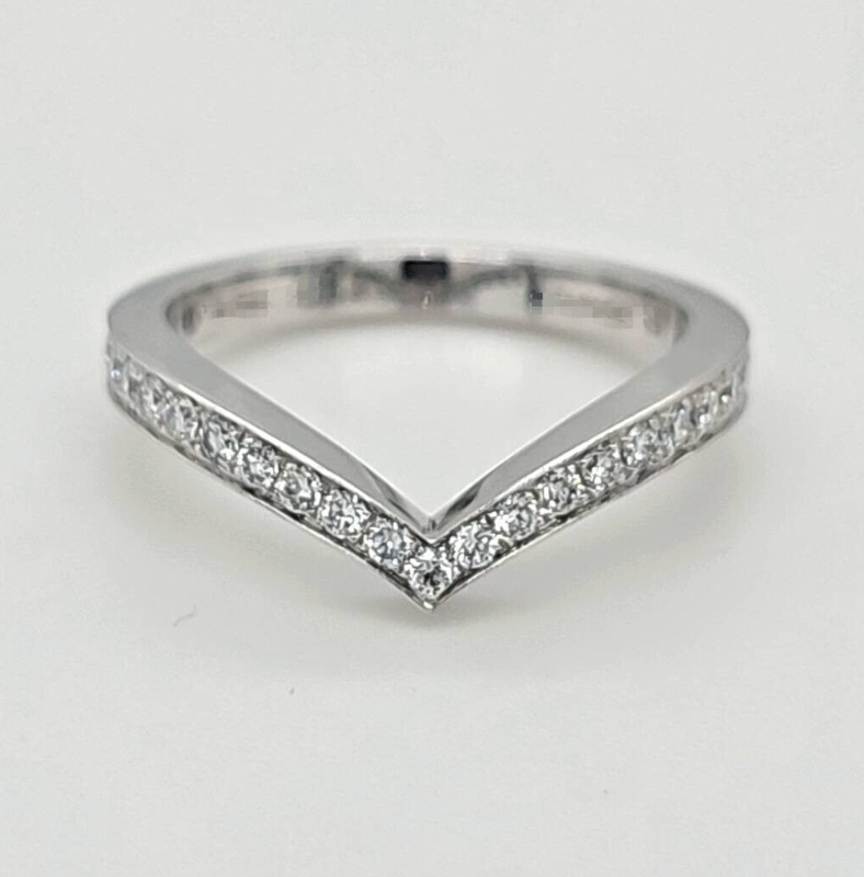 Chaumet Joséphine Aigrette Wedding Band | 18K White Gold | Size 56 Chloe's Jewellers