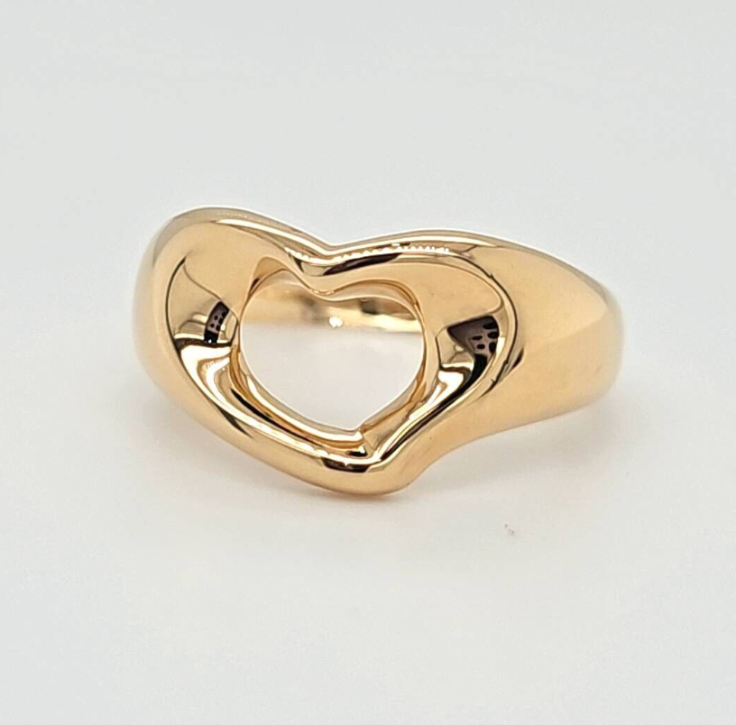 Pre-Owned Tiffany Elsa Peretti Open Heart Ring in 18ct Yellow