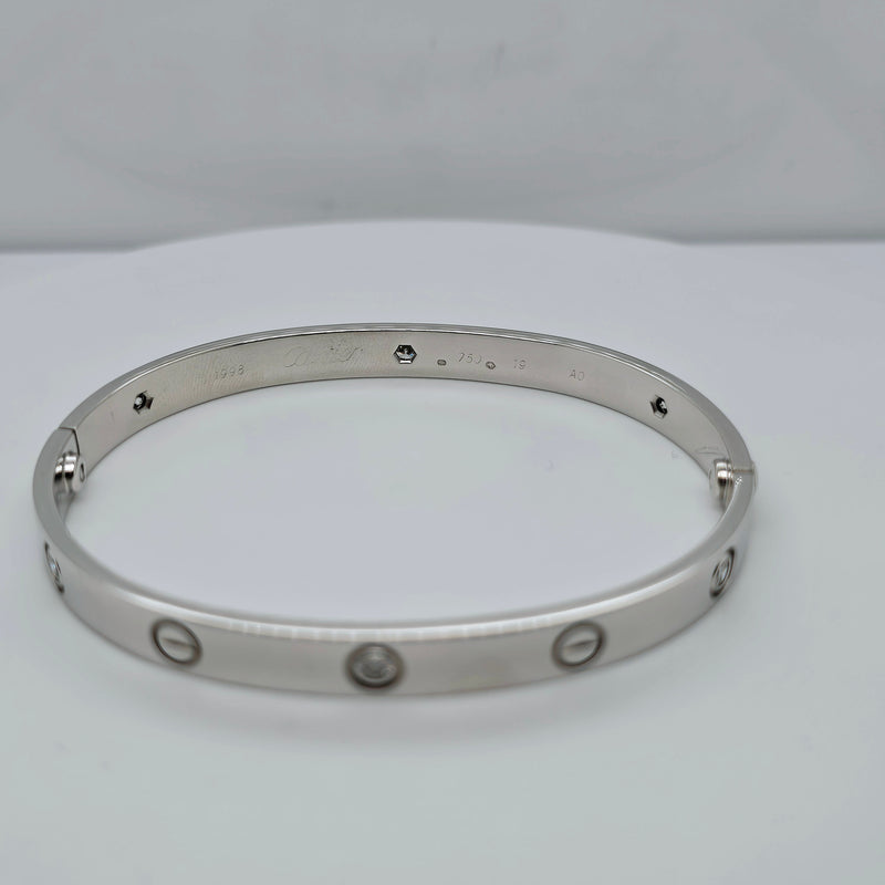 Pre-Owned | Size - 19 / Cartier 18K White Gold Love Bracelet