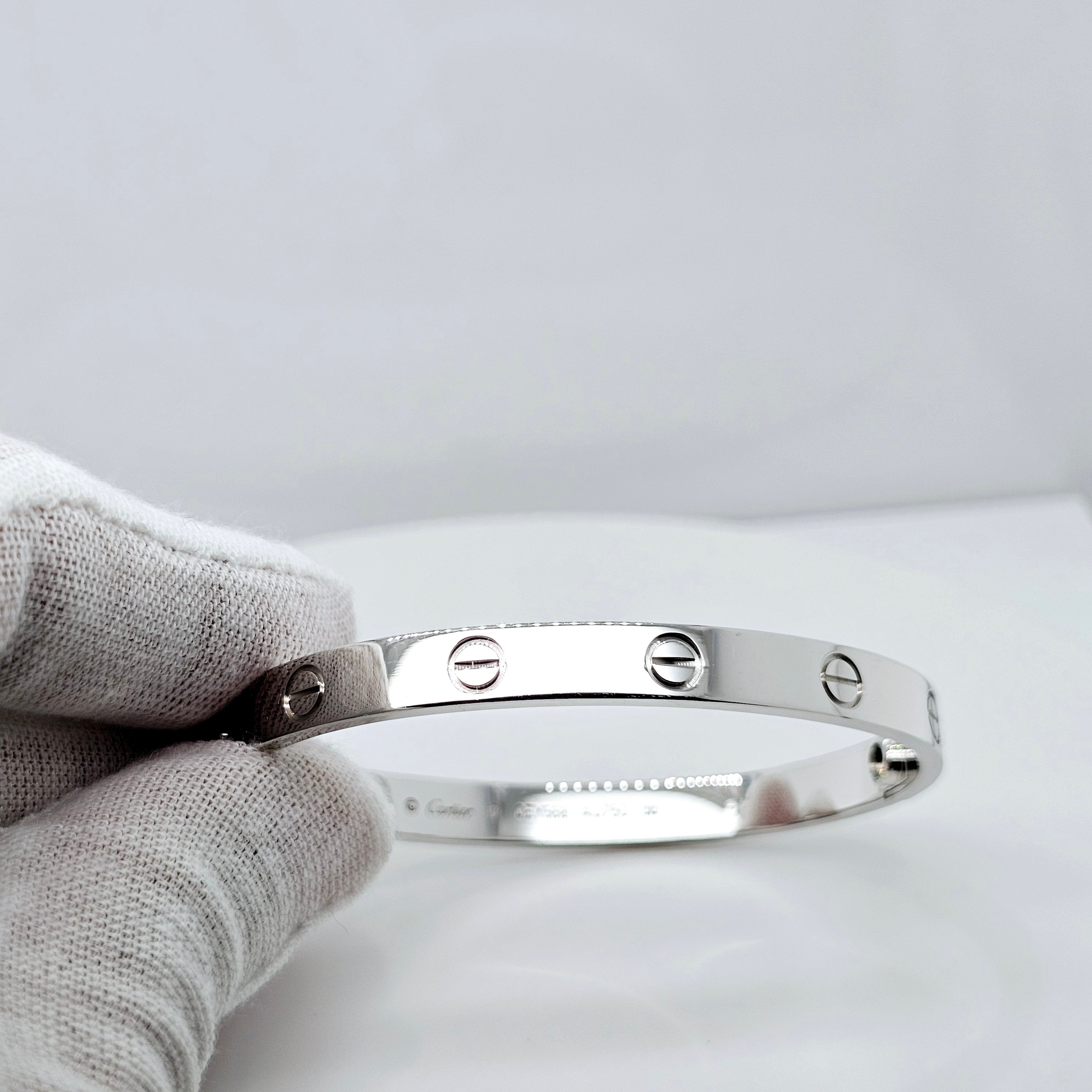 Pre-Owned | Cartier Love Bracelet | Size - 17
