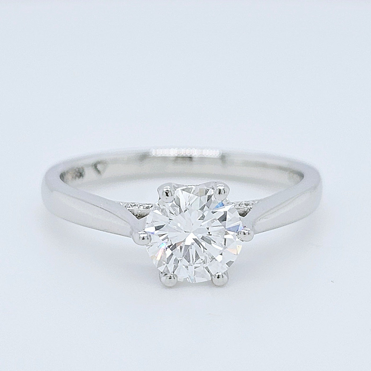Engagement ring | Proposal ring | Platinum ring | Cathedral setting ring | White diamond