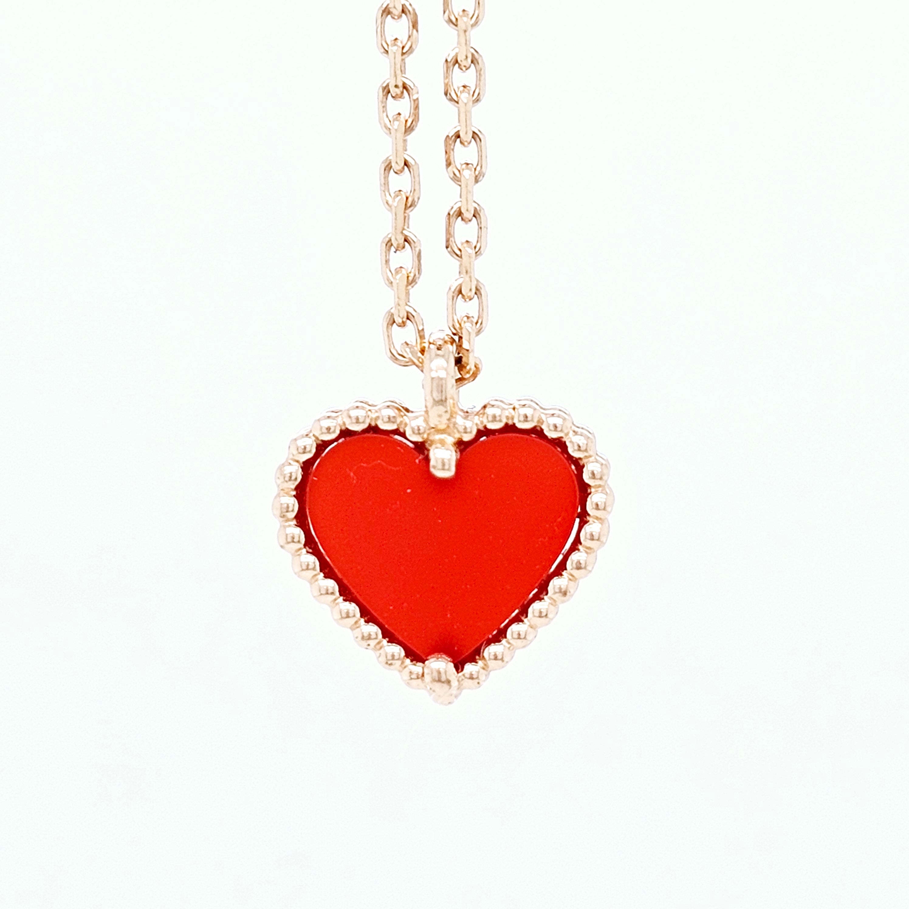 Pre-Owned Van Cleef & Arpels Sweet Hearts Pendant – 18ct Rose Gold & Carnelian