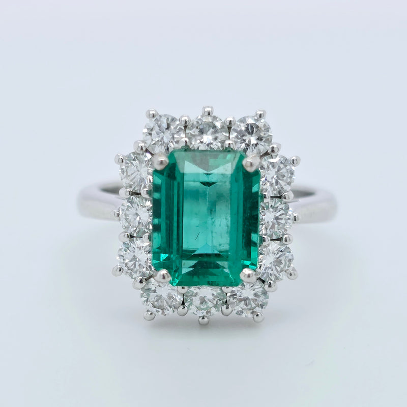 Antique emerald ring, Engagement ring, Halo setting