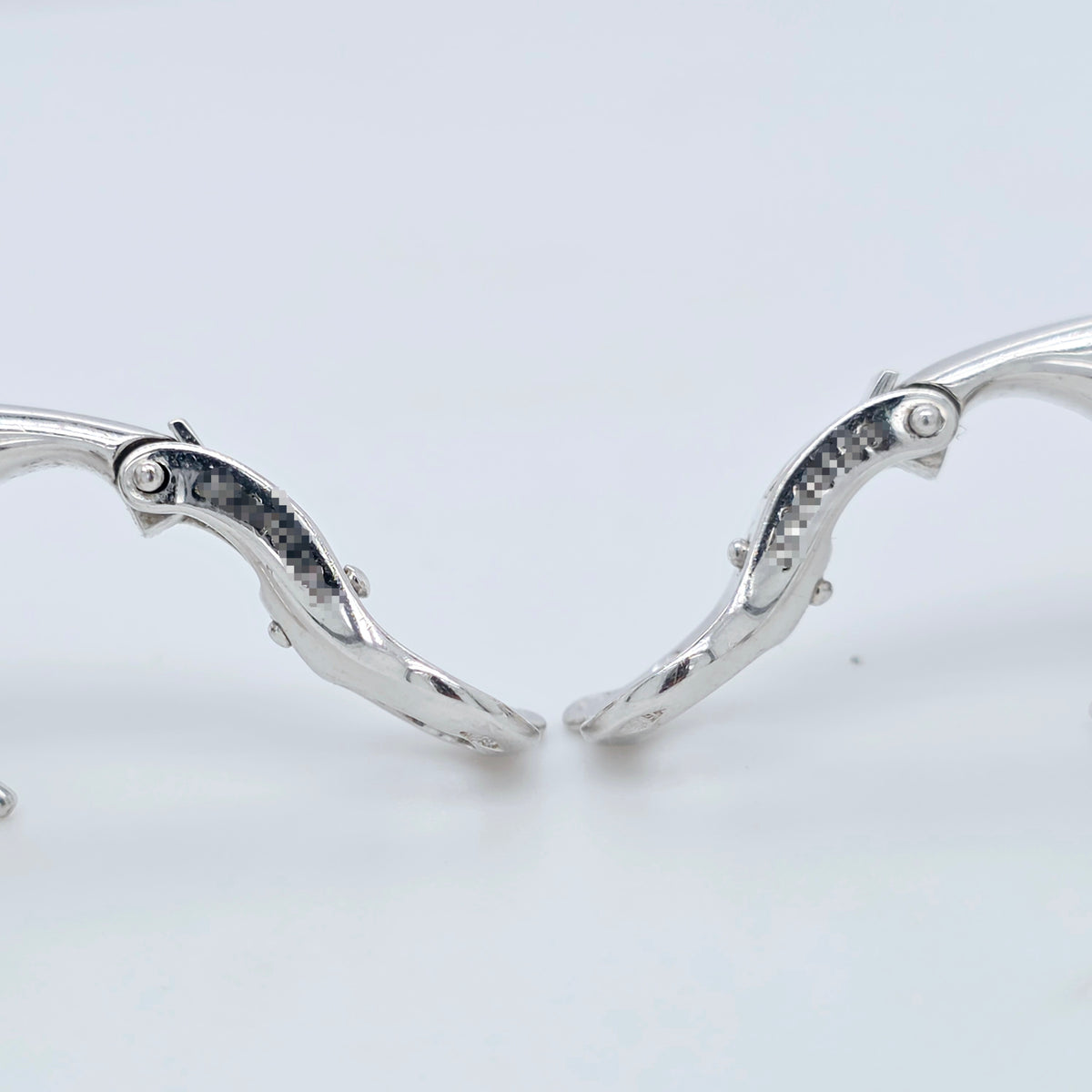 Van Cleef & Arpels Small Model, Frivole Diamond Earrings, 18ct White Gold, Box