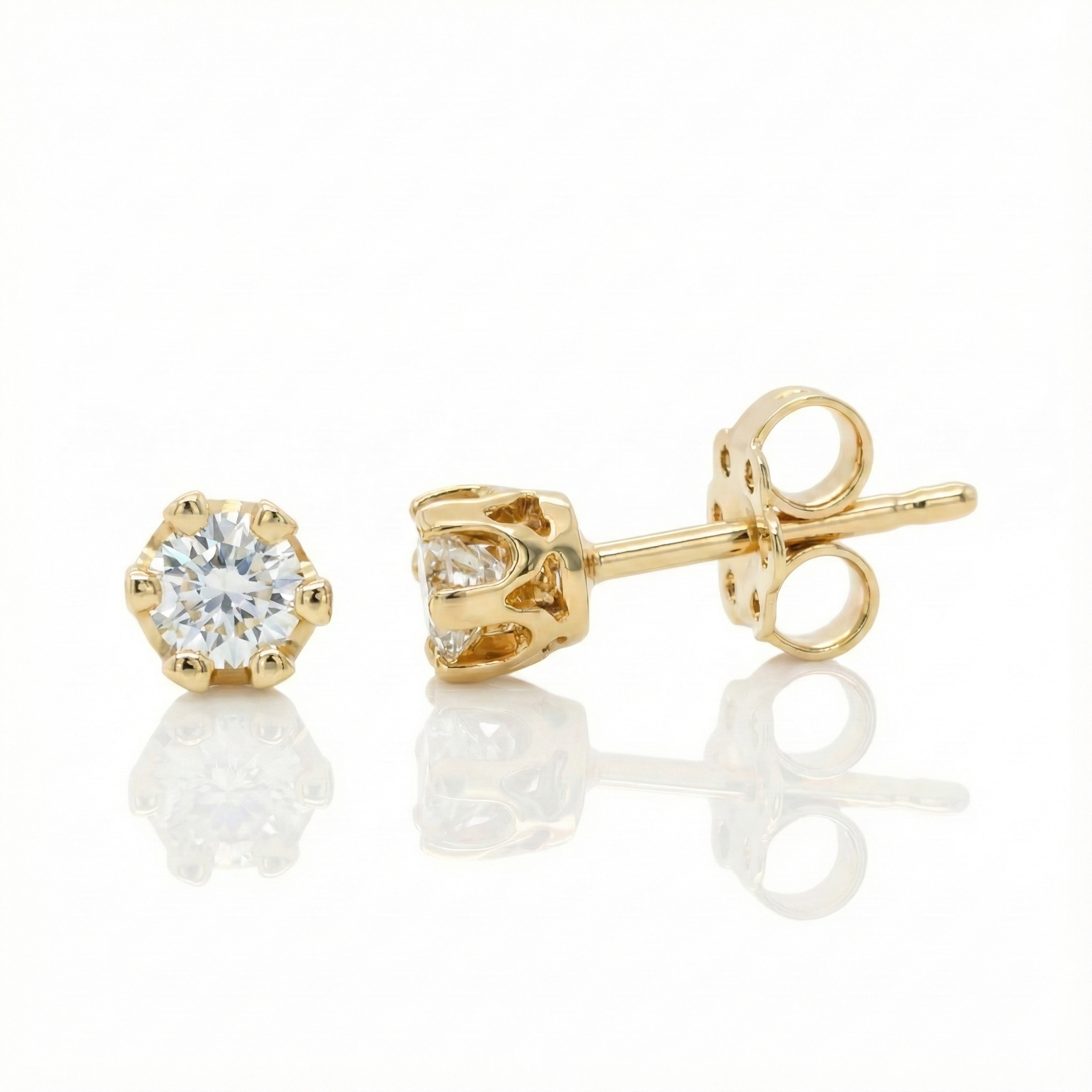 0.60ct 6 claw Round Cut Natural Diamond Stud Earrings, 18ct Yellow Gold